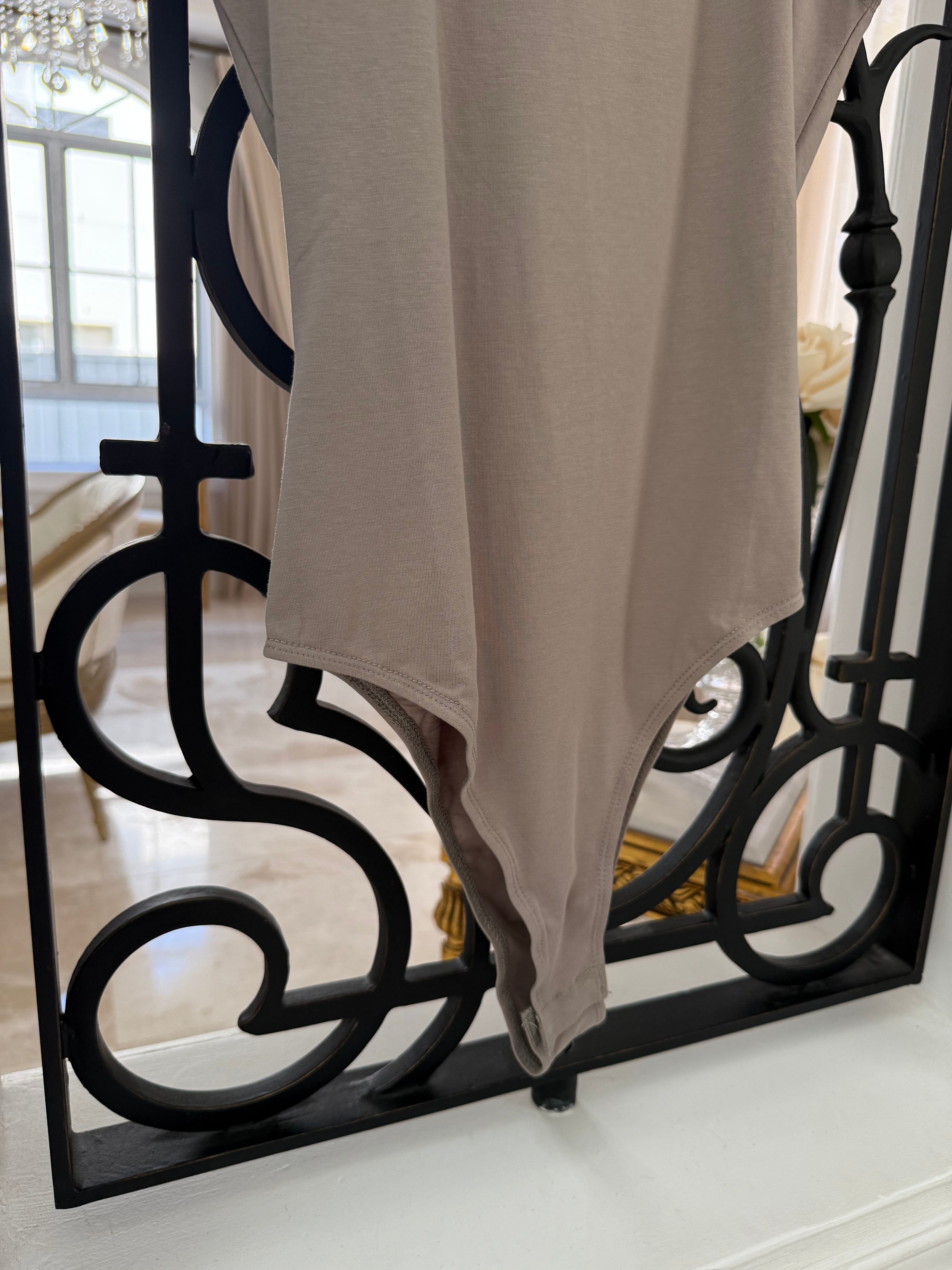 Sleeveless Body Suite