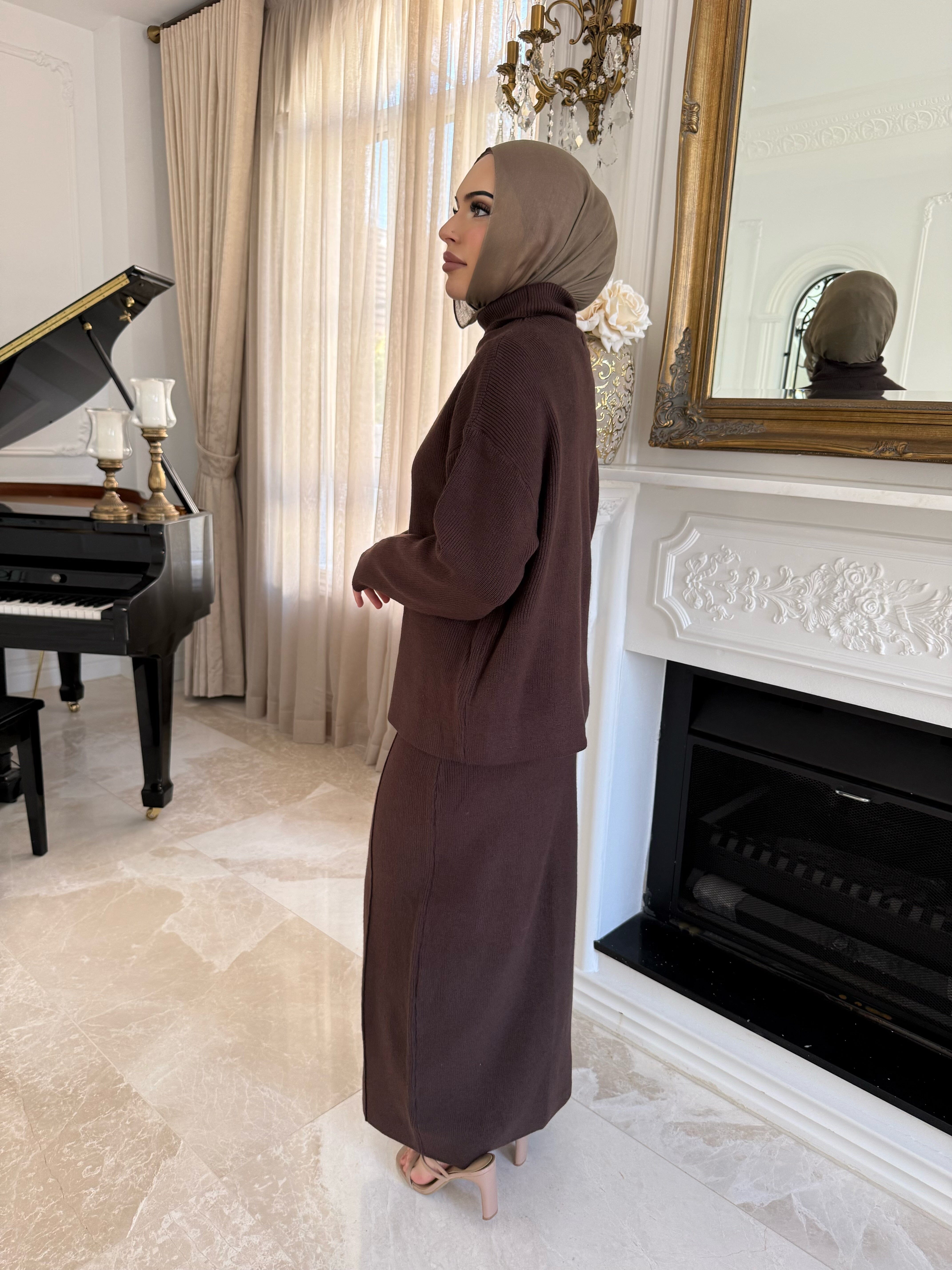 Turtle Neck Knit Set