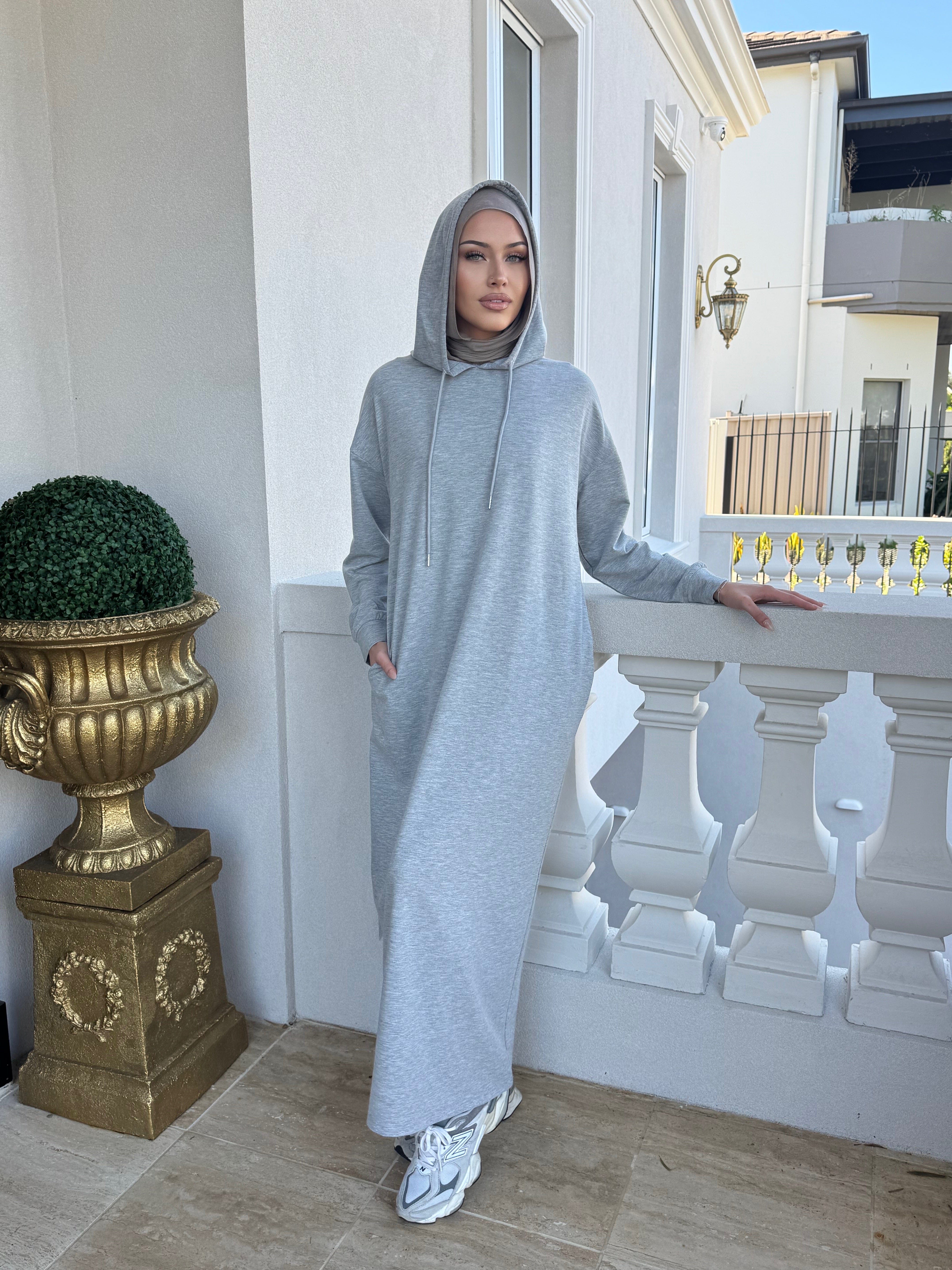 Laura Abaya