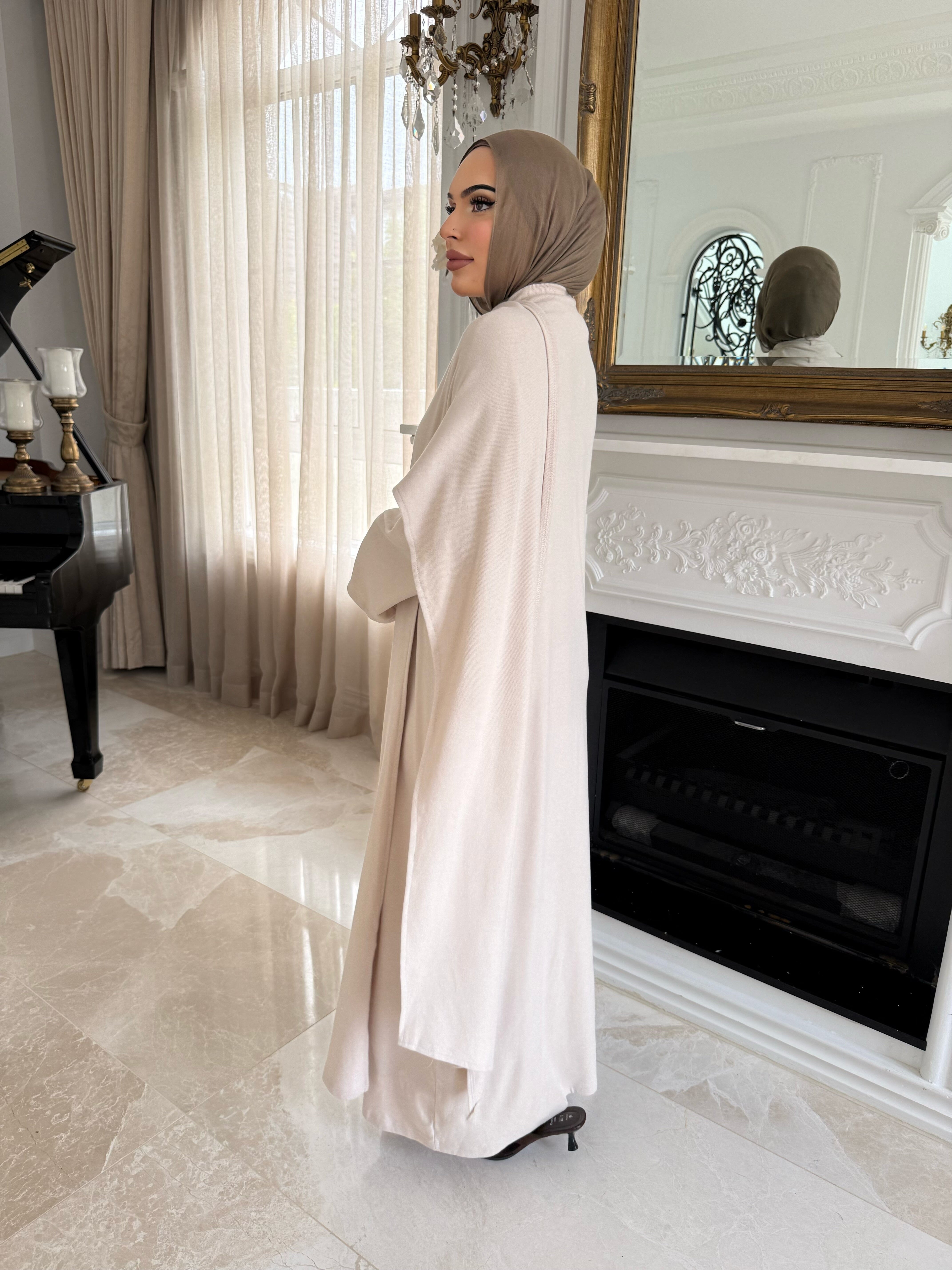 Throw Abaya