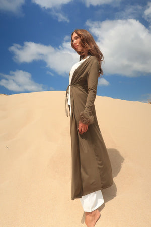 Al Sahara Feather Cape