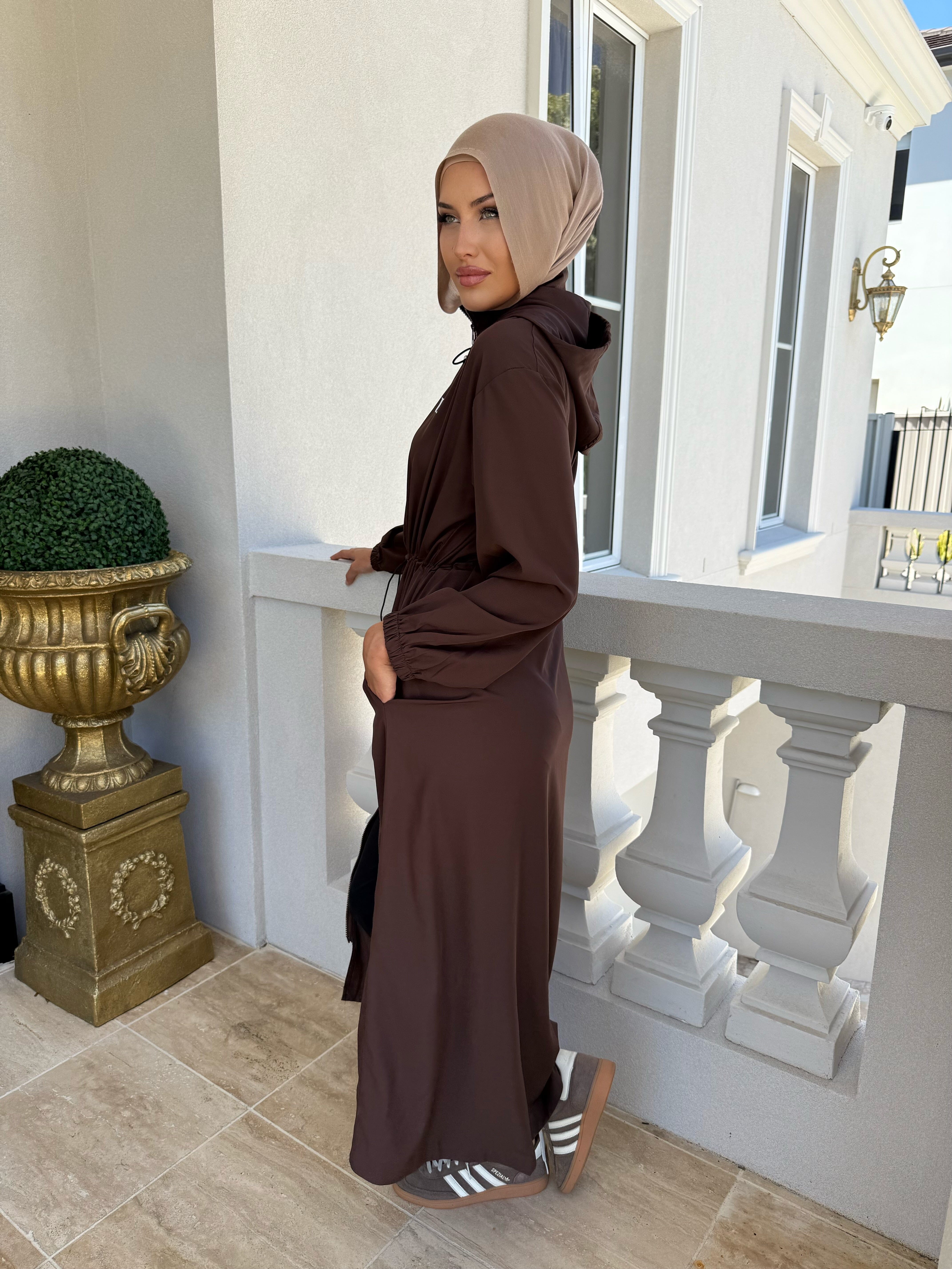 UC Maxi Wind Breaker