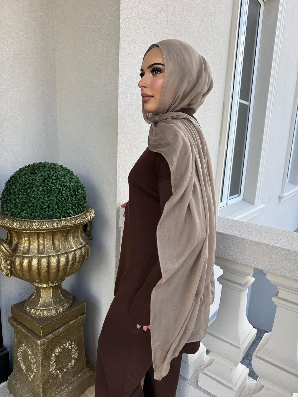 Amal Knit Set