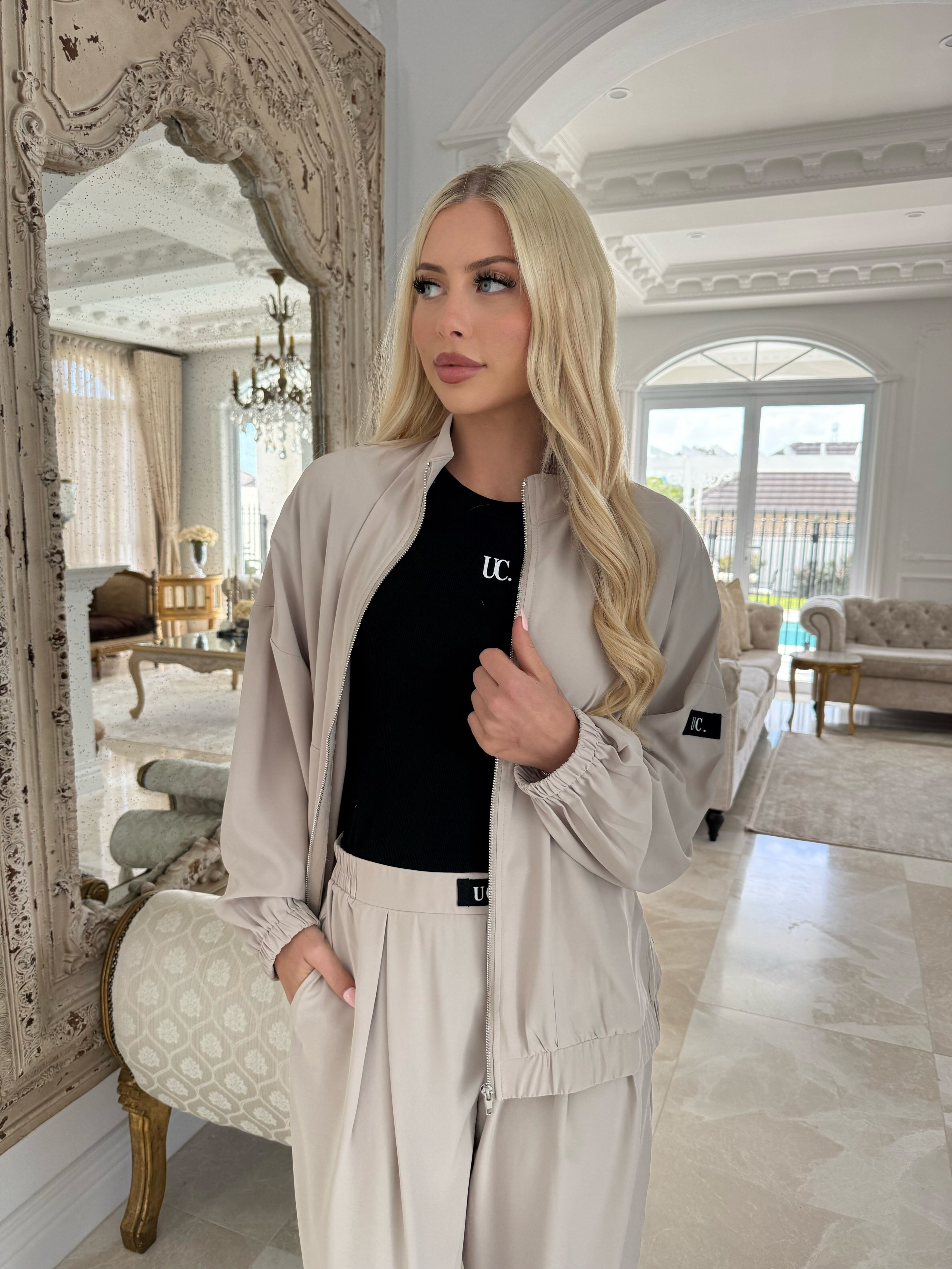 UC Tailored Set