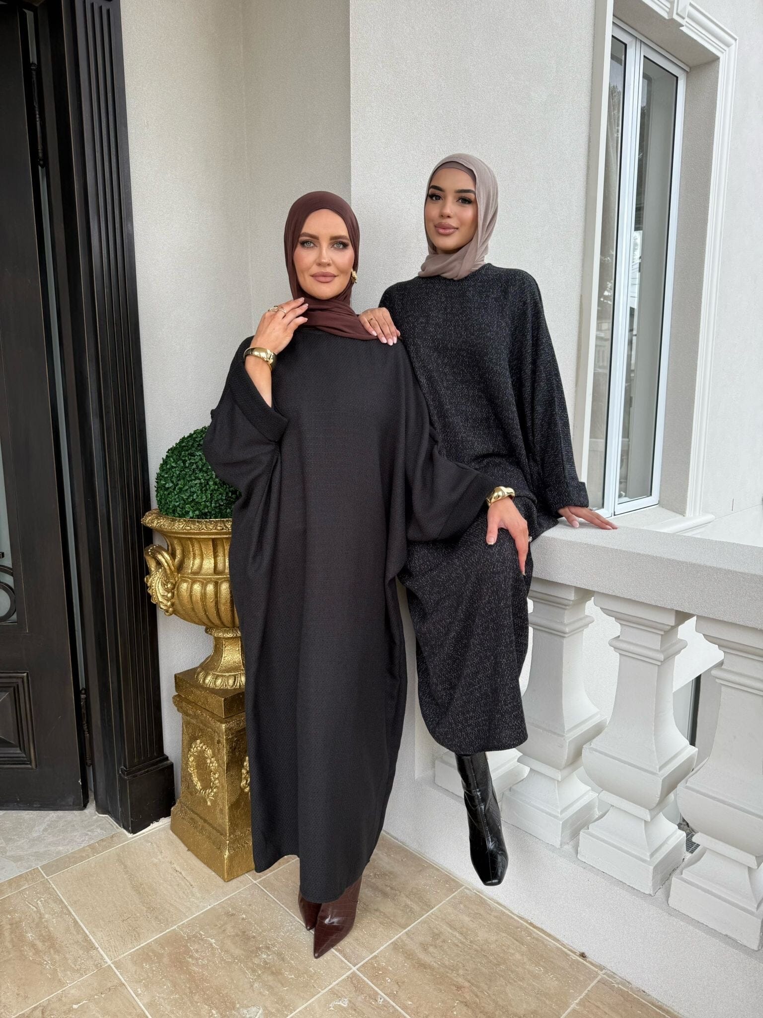 Tweed Abaya