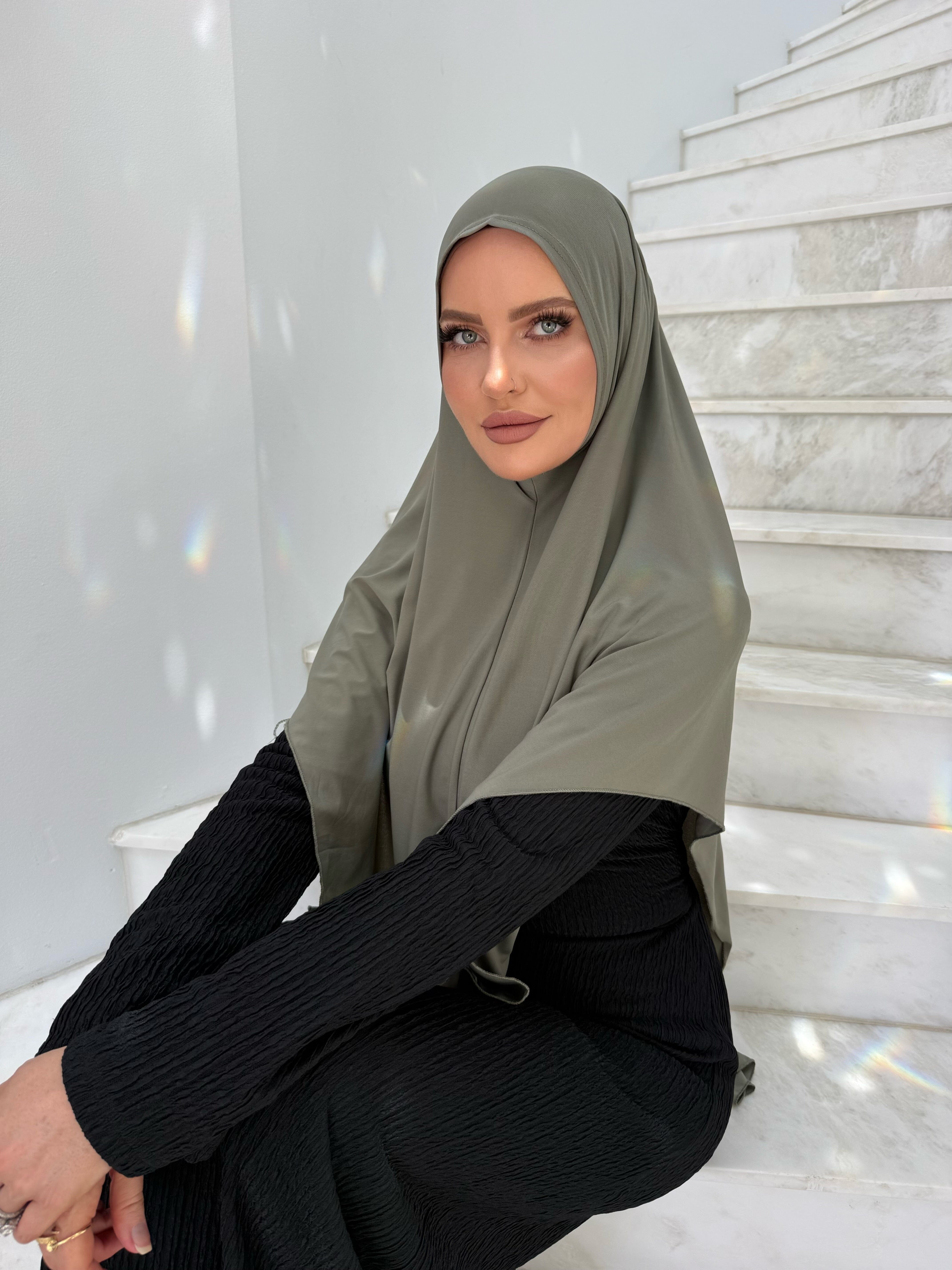Armless Jilbab