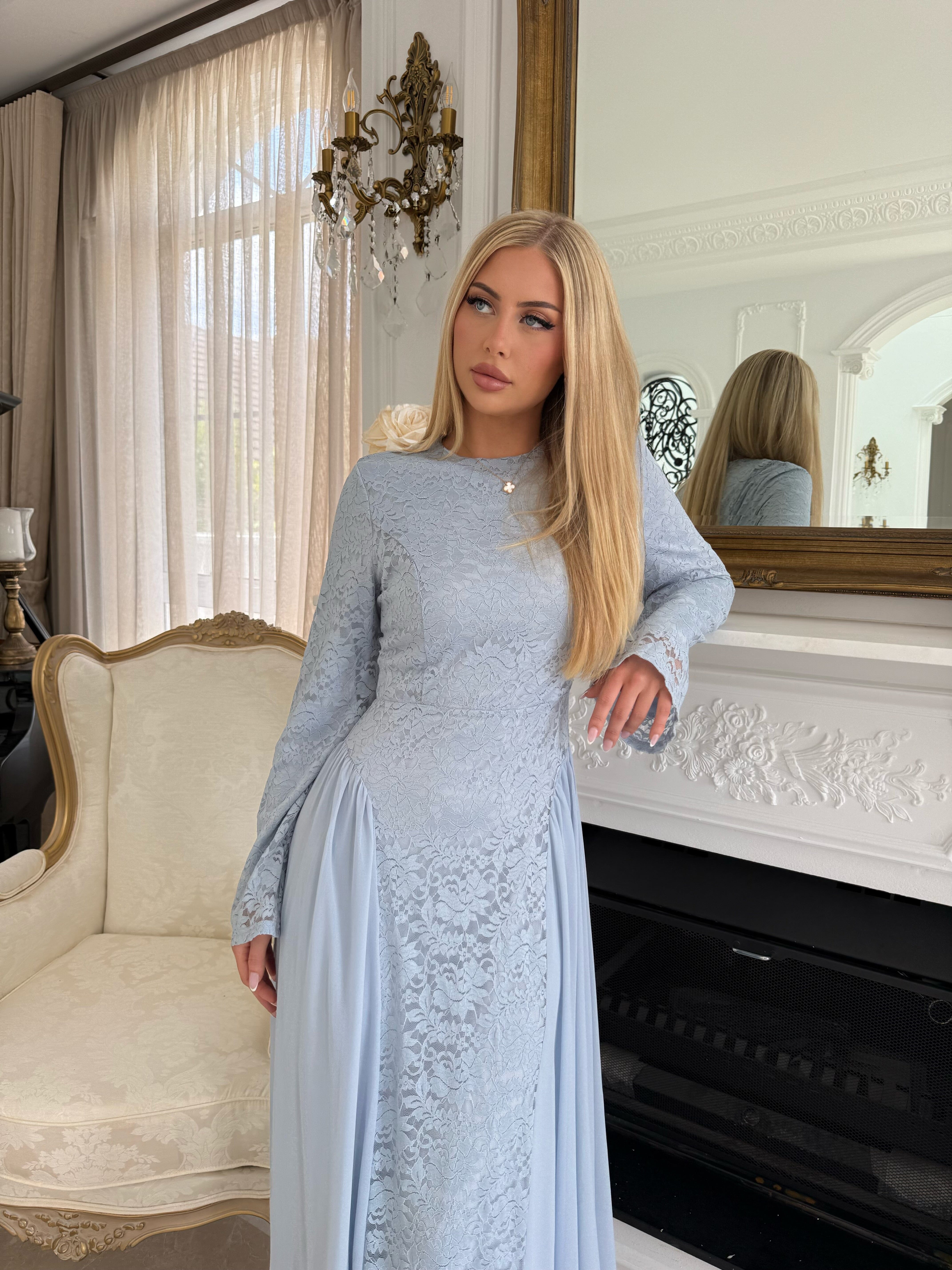Layali Lace Glam