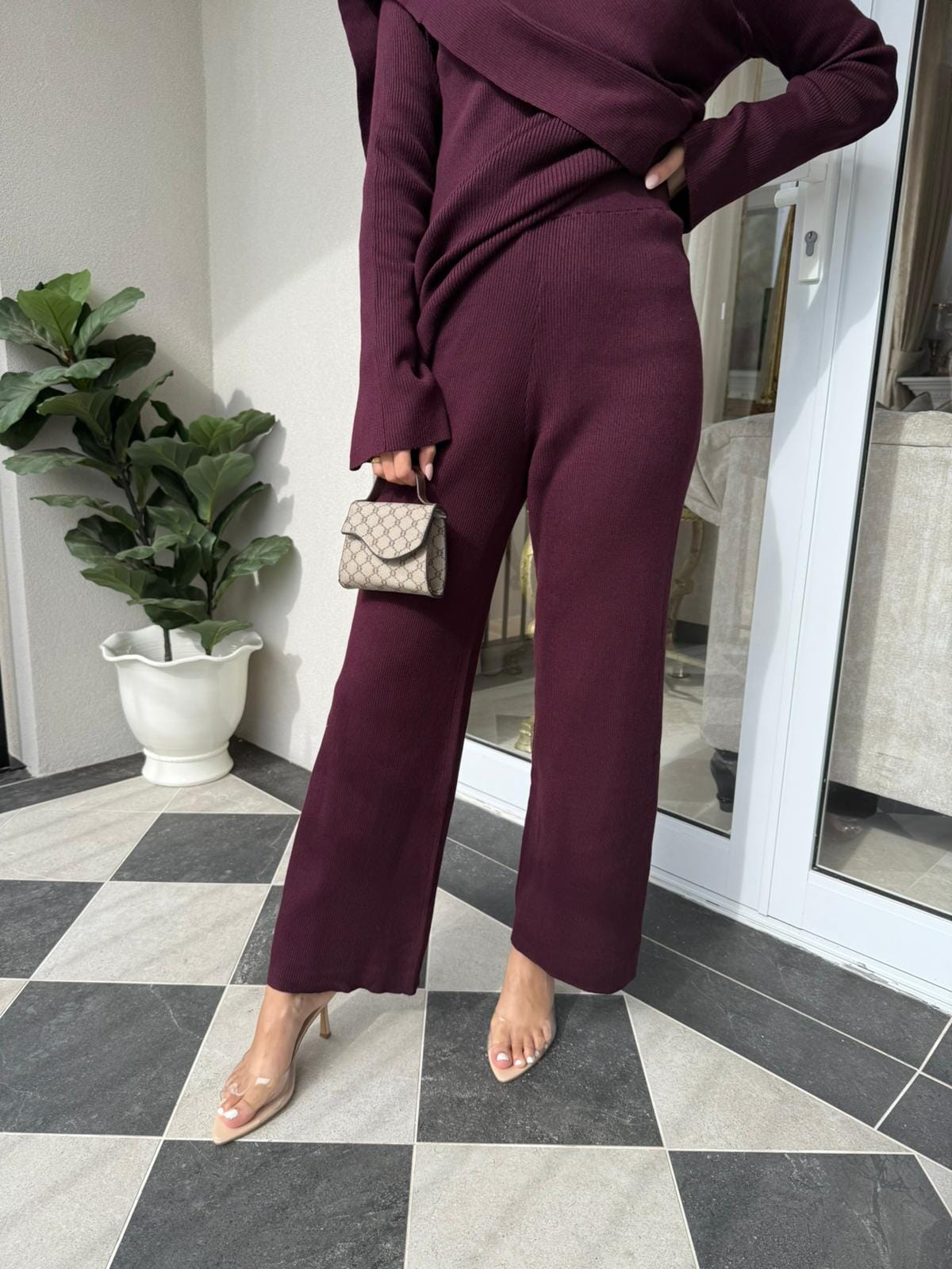 Tima Throw Knit Set