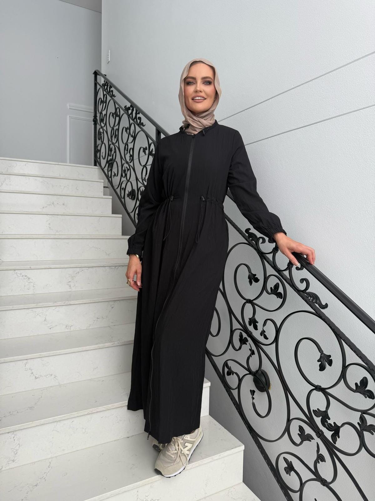 Modest Maxi Wind Breaker