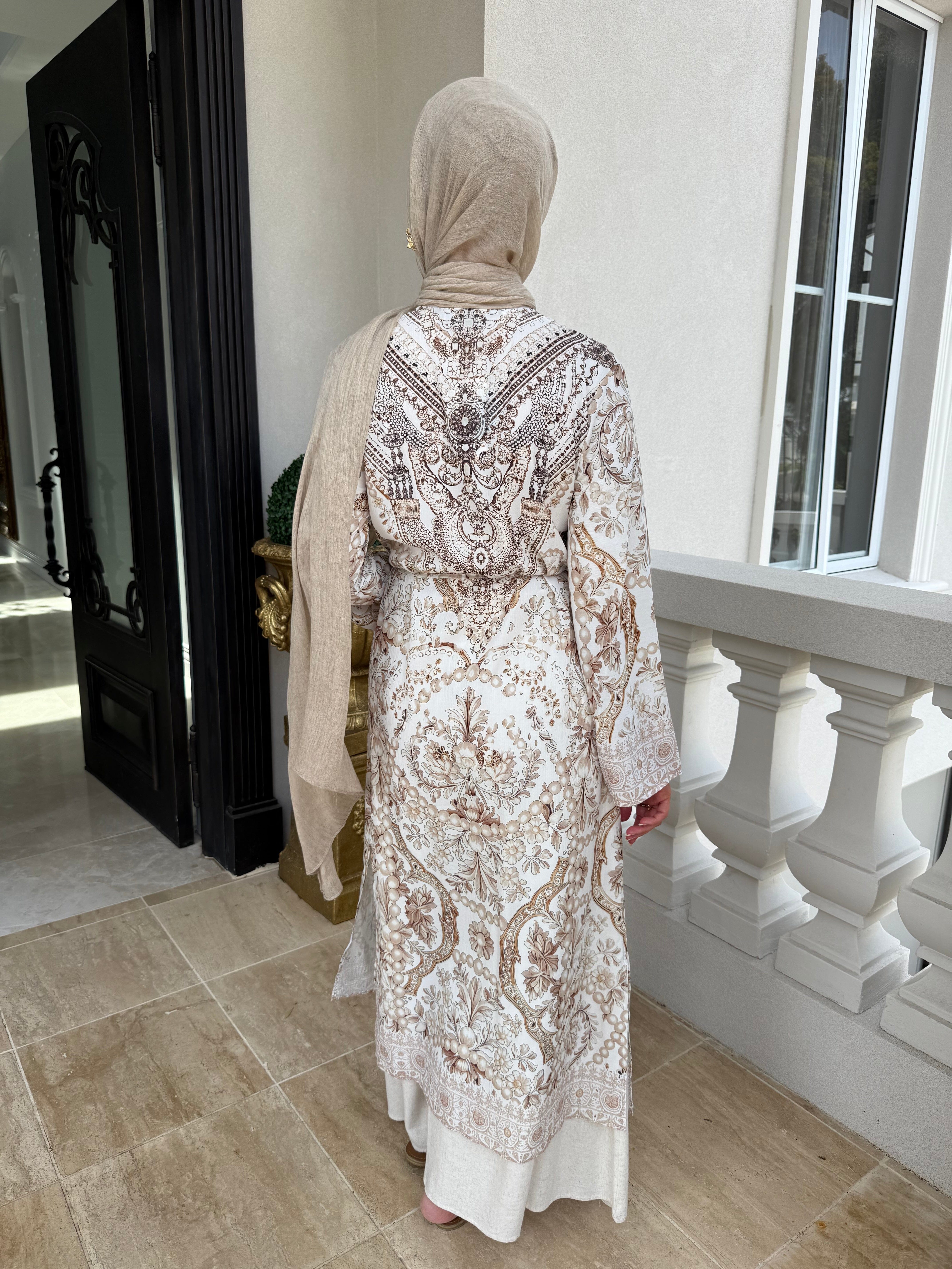 Delta White Caridgan