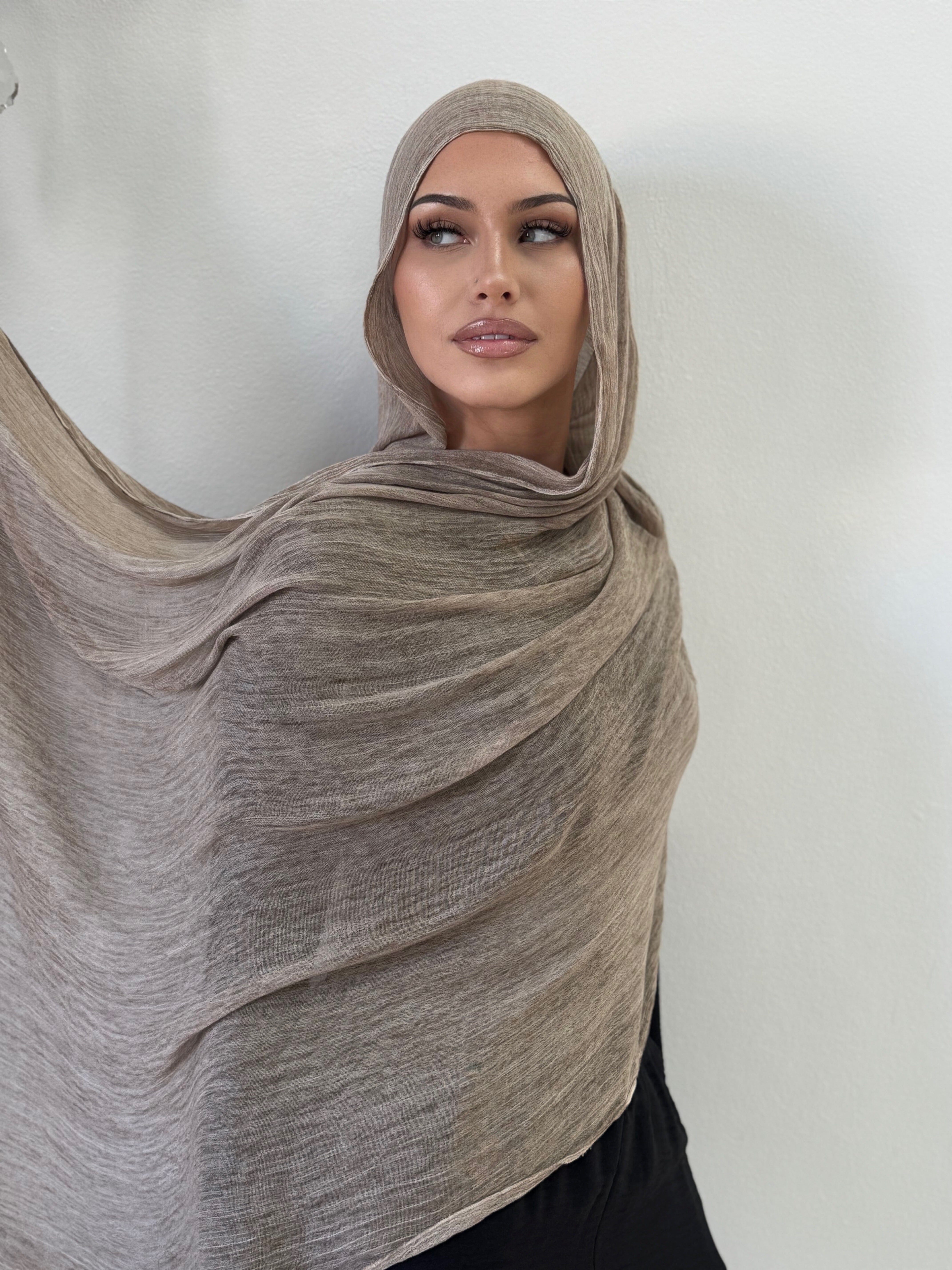 Sesemead Pleated Shawl
