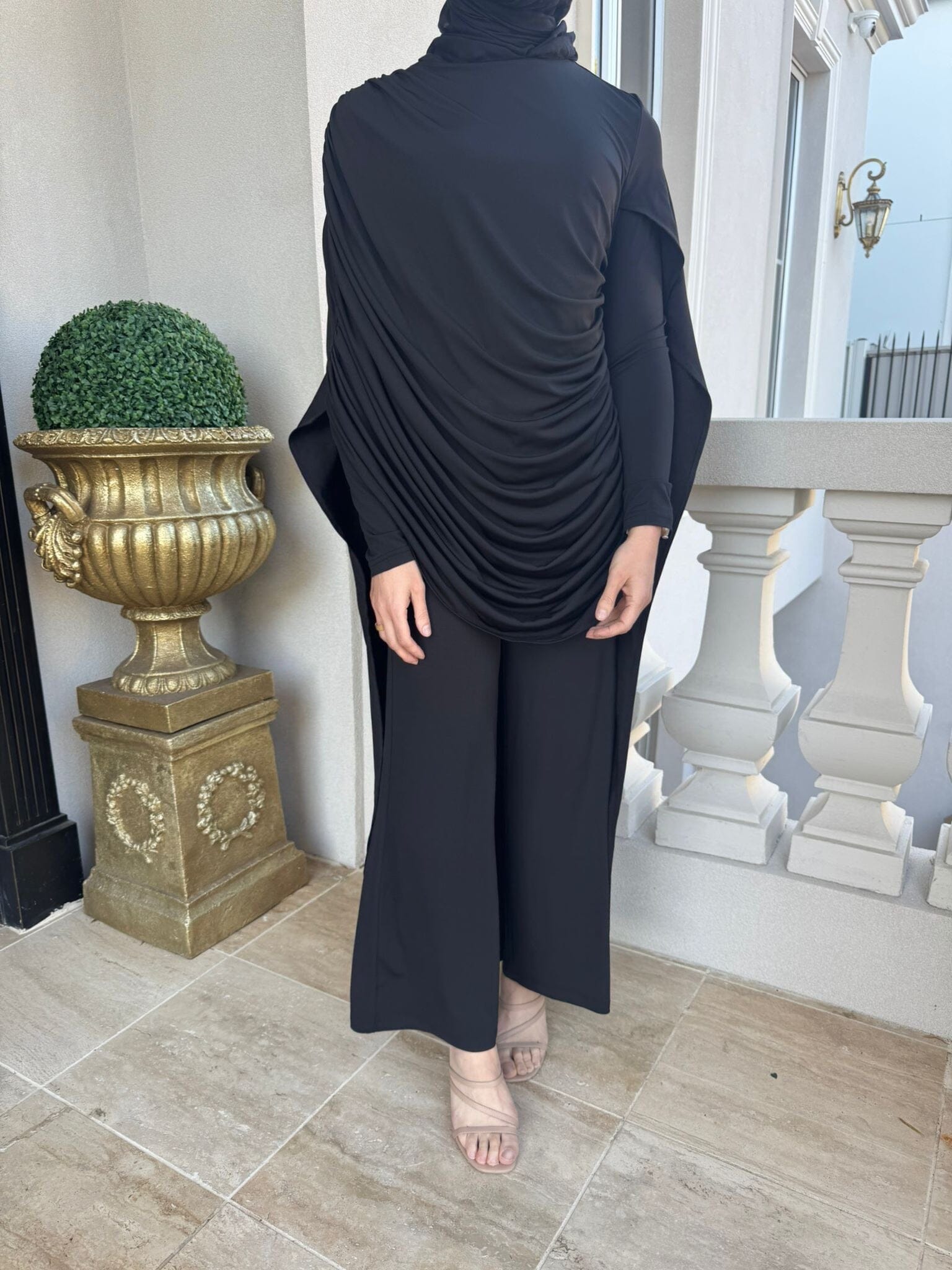 Drape 2 Piece Set