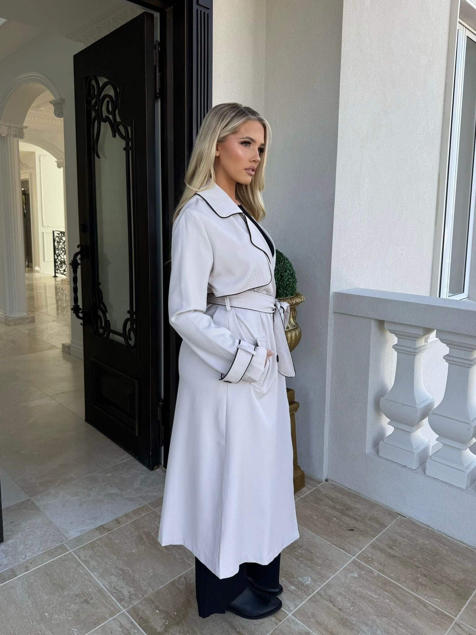 Constrast Coat