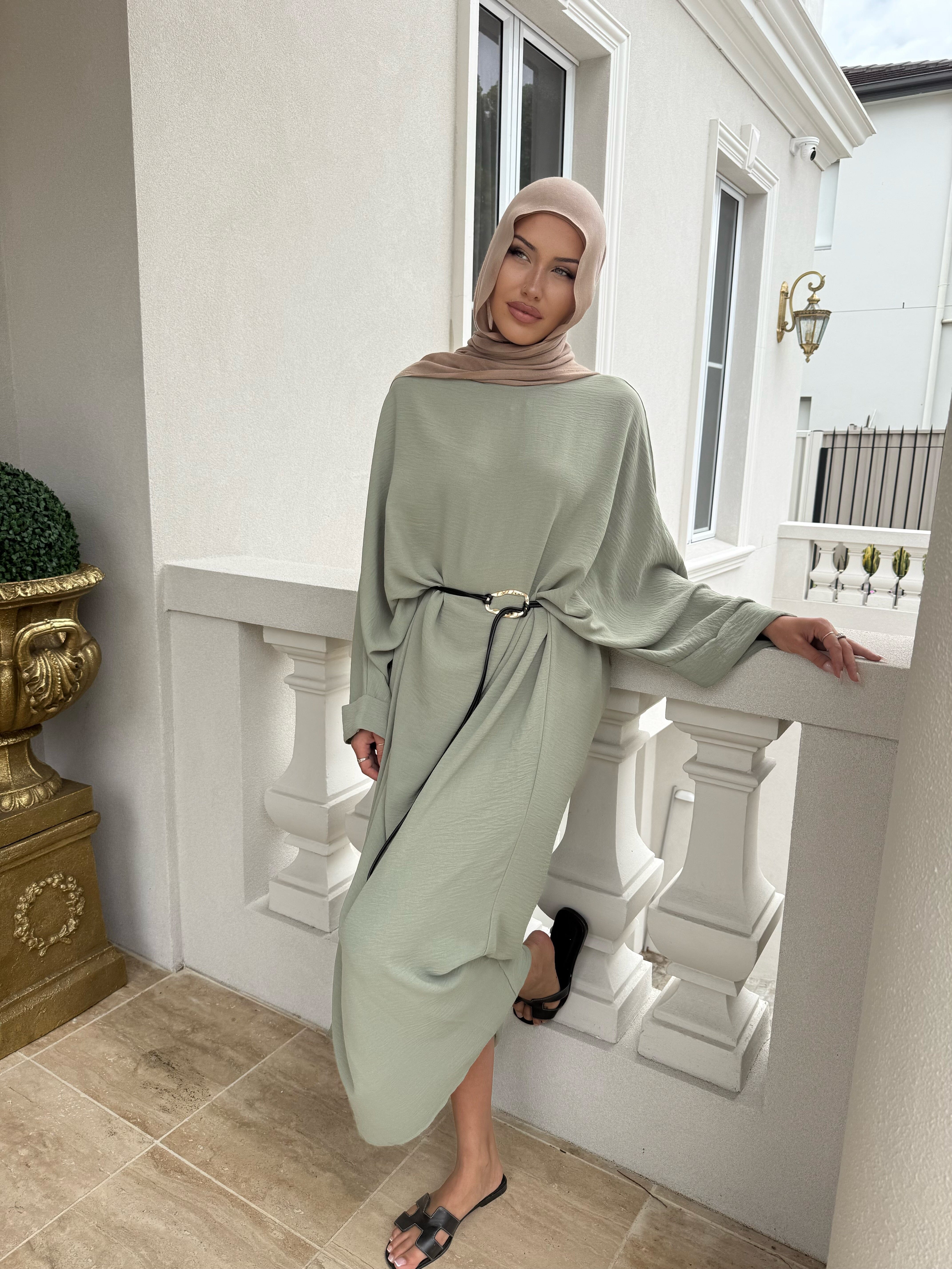 Summer Ivy Abaya