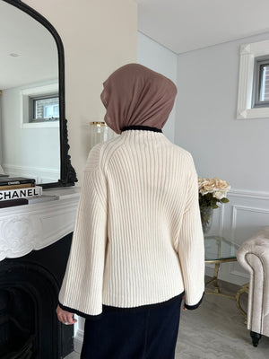 Trimmed knit jumper