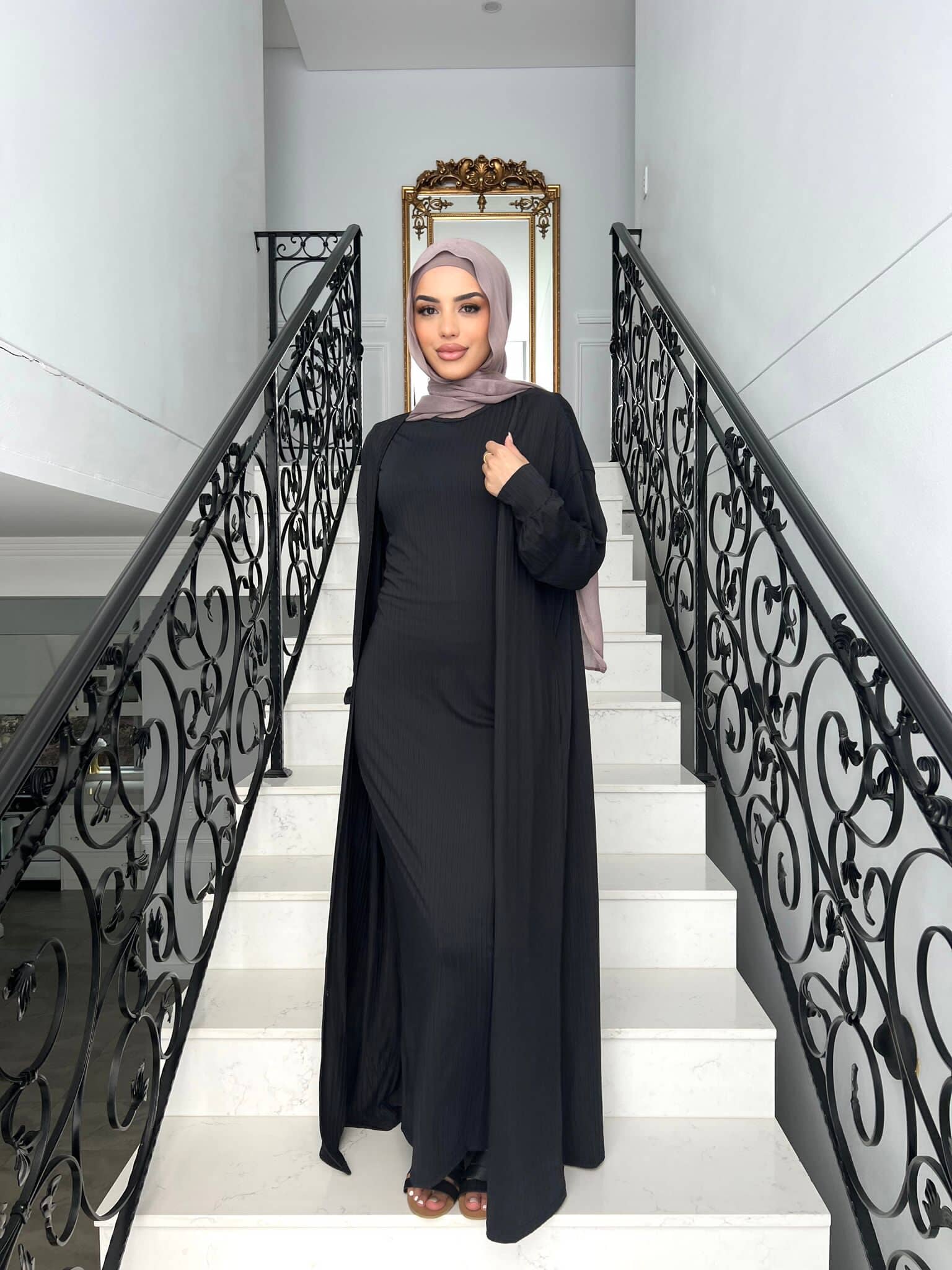 Ribbed Abaya Set