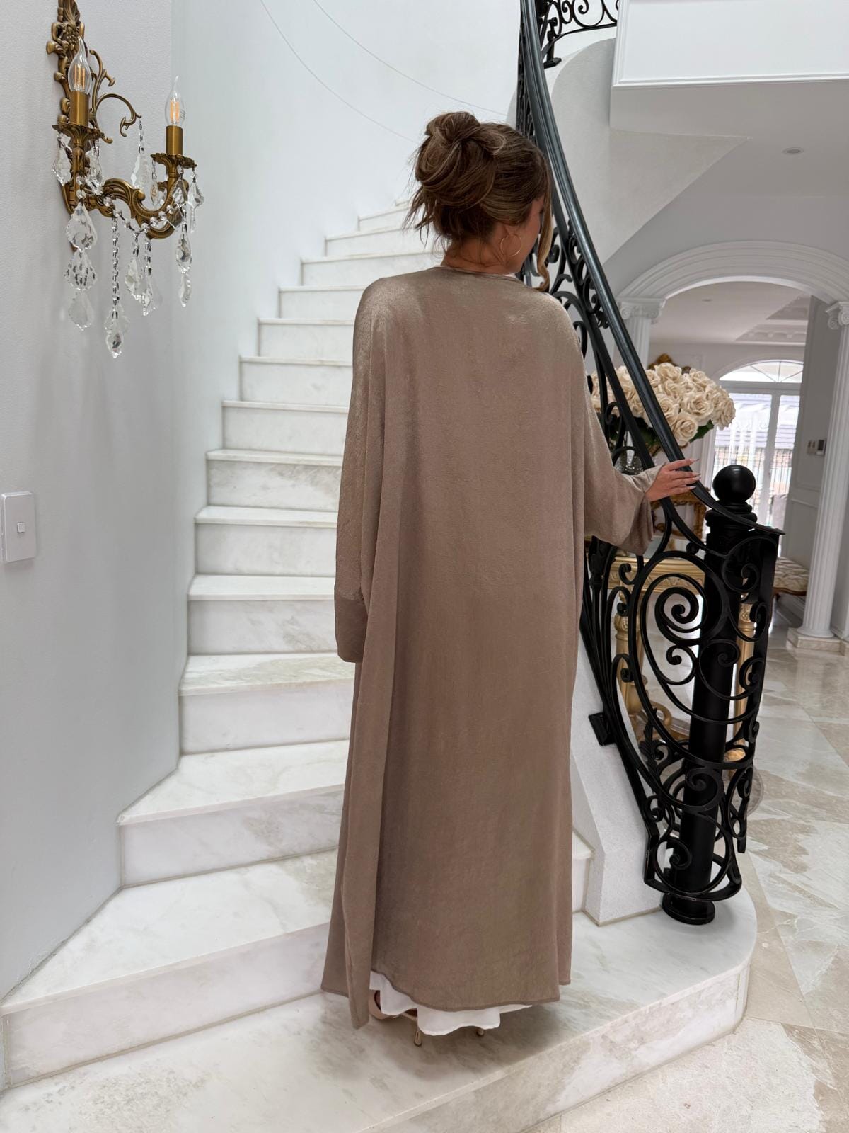 Layali Textured Abaya