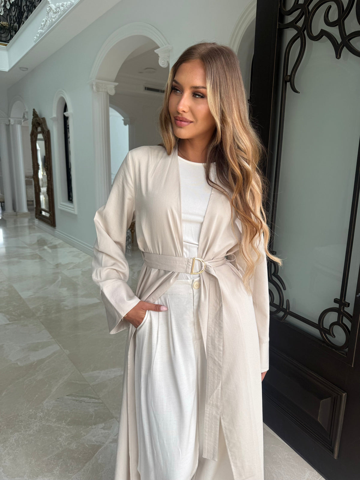 Tamina Linen Cape