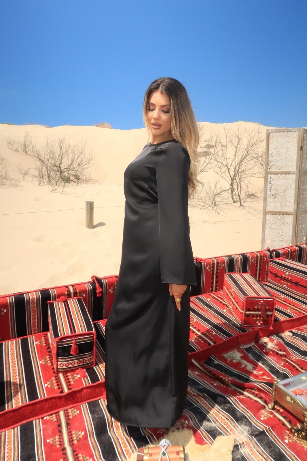 Al Sahara Black Cape Set