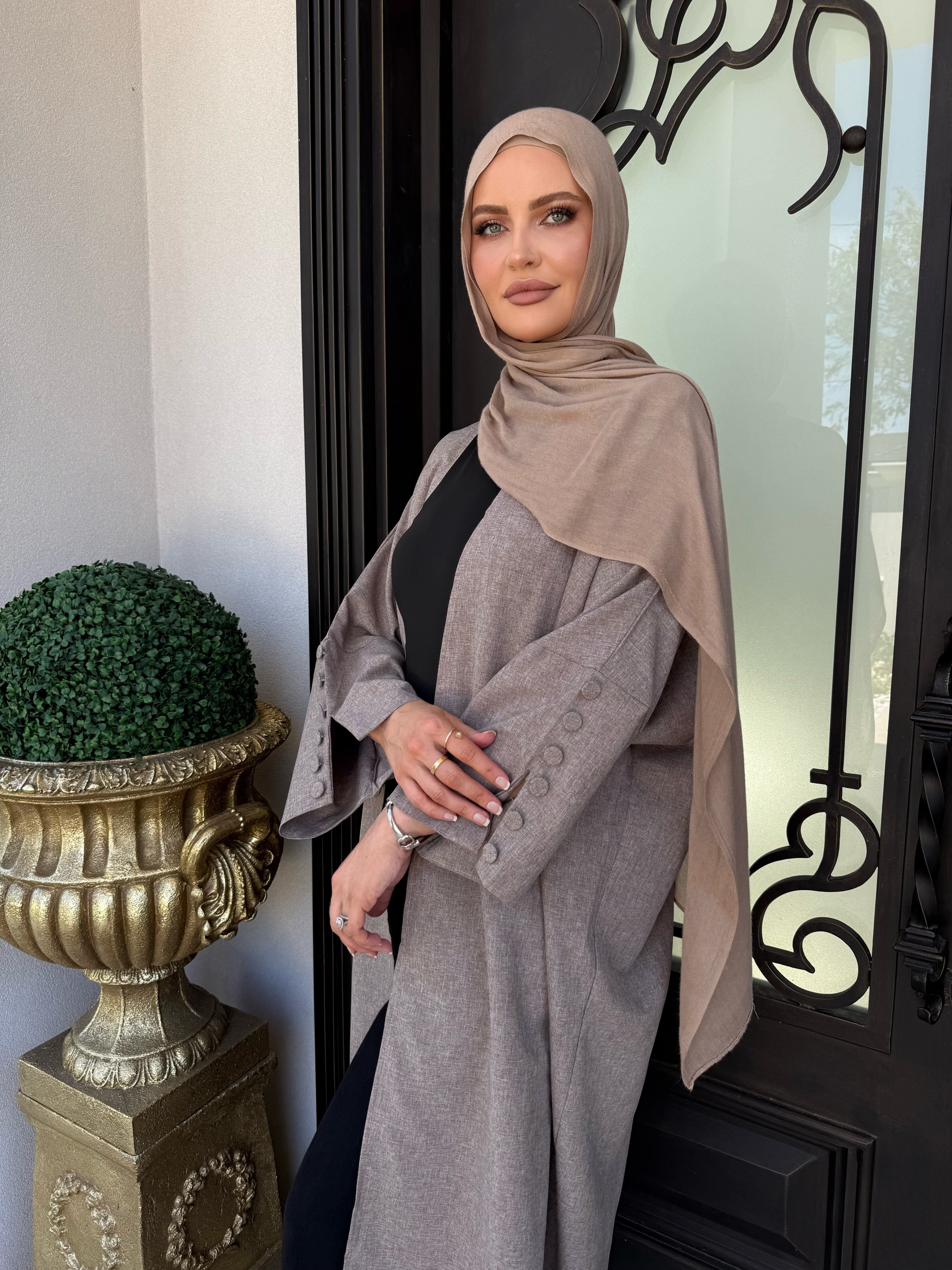 Button Linen Abaya