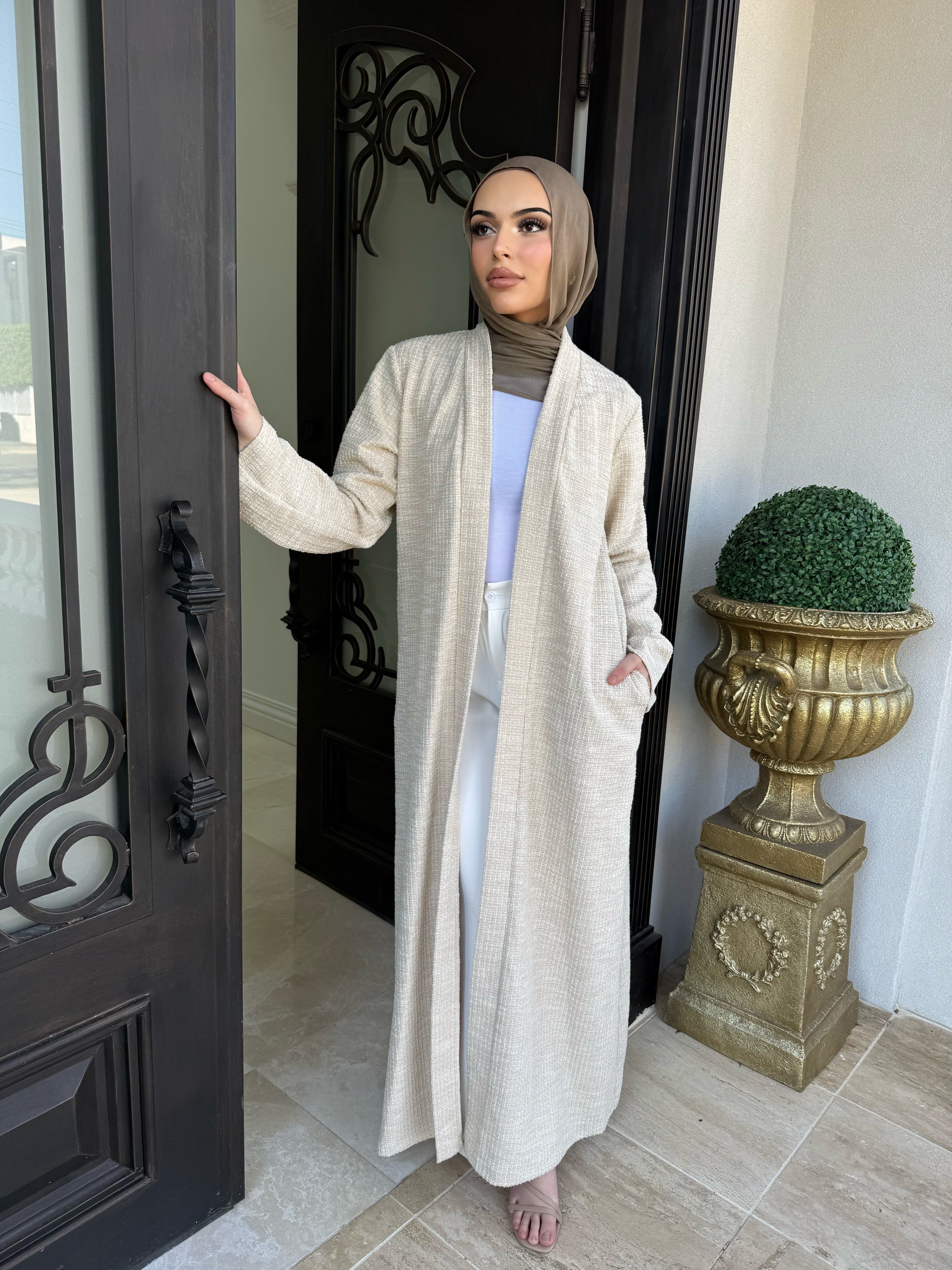 Tweed Abaya