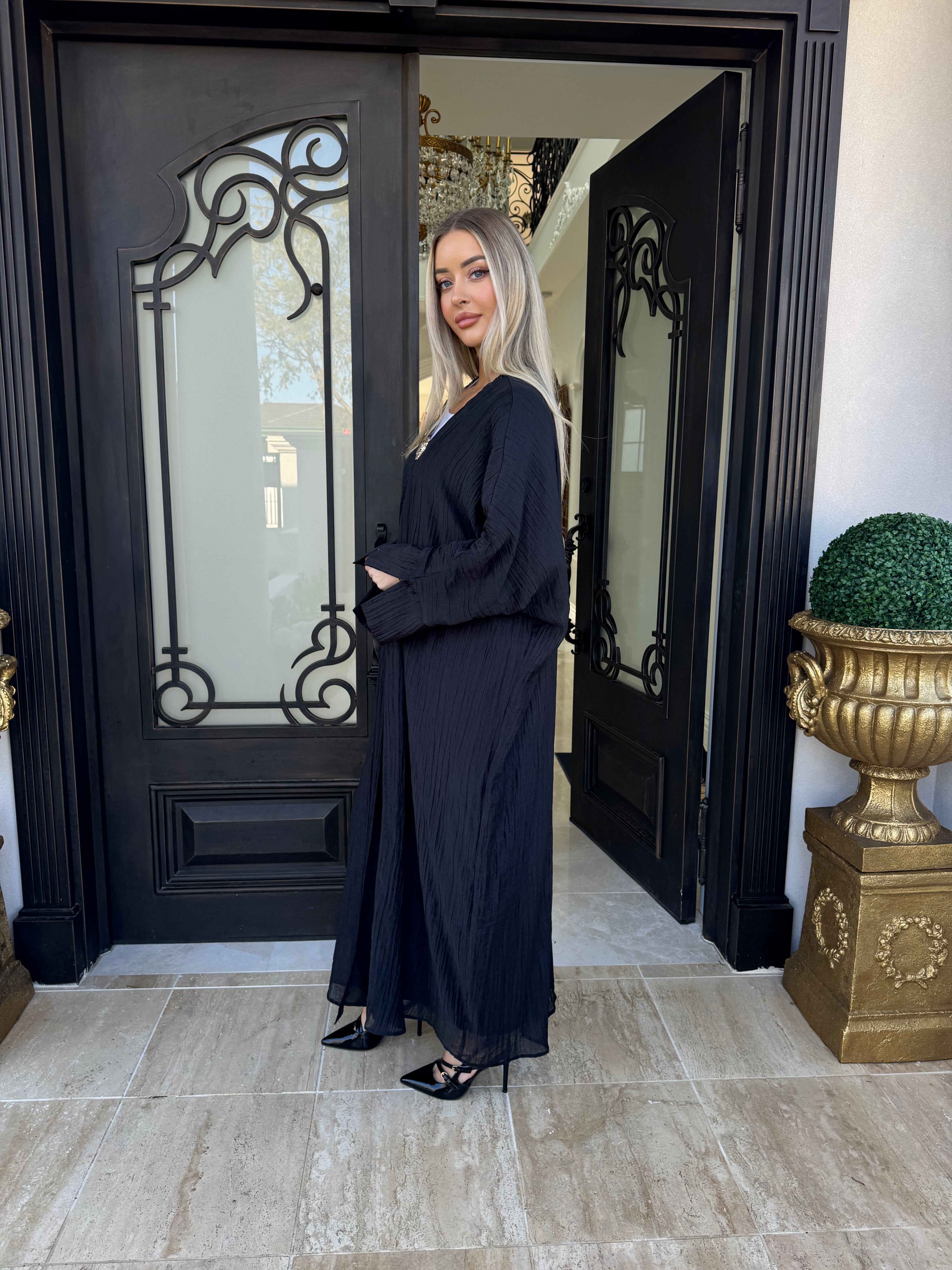 Crinkle Open Abaya
