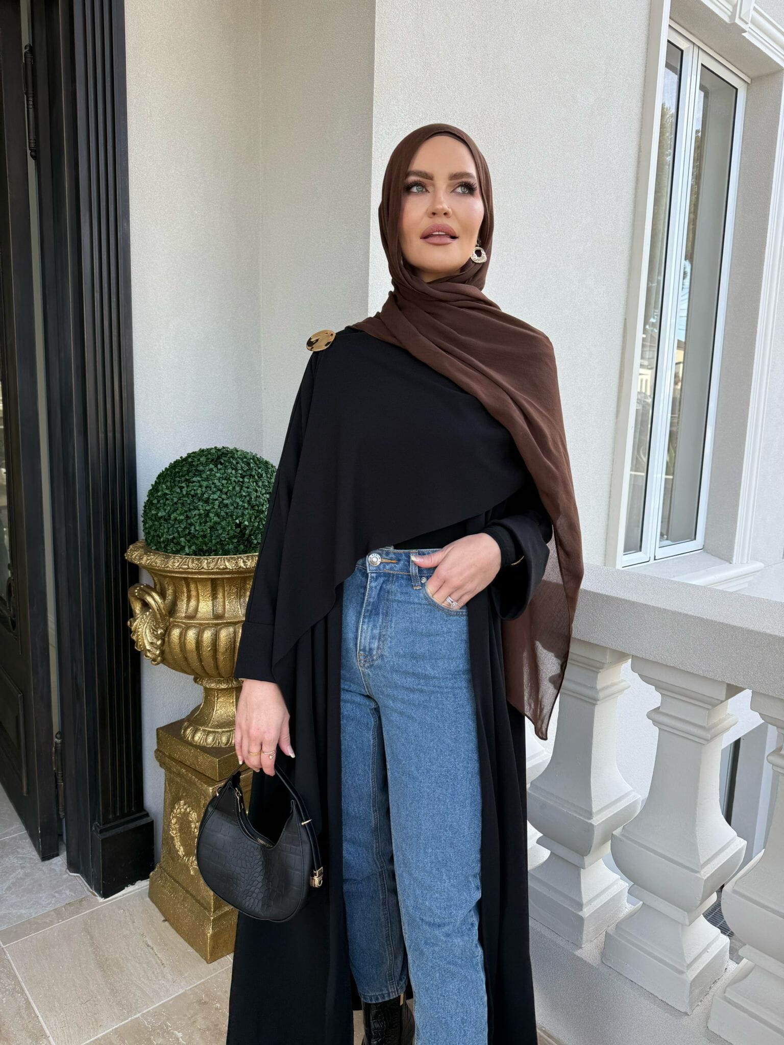 Jacket Abya