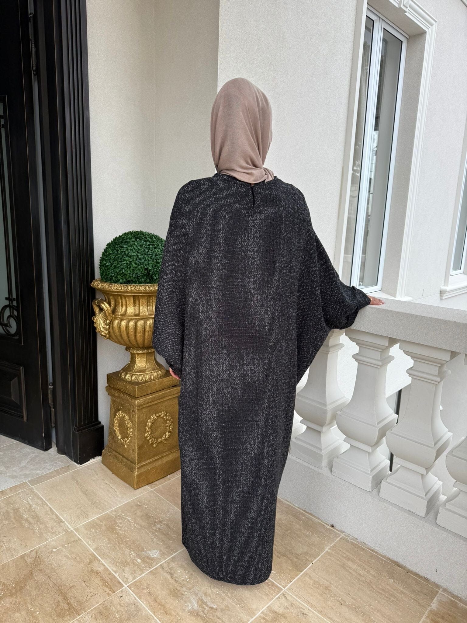 Tweed Abaya