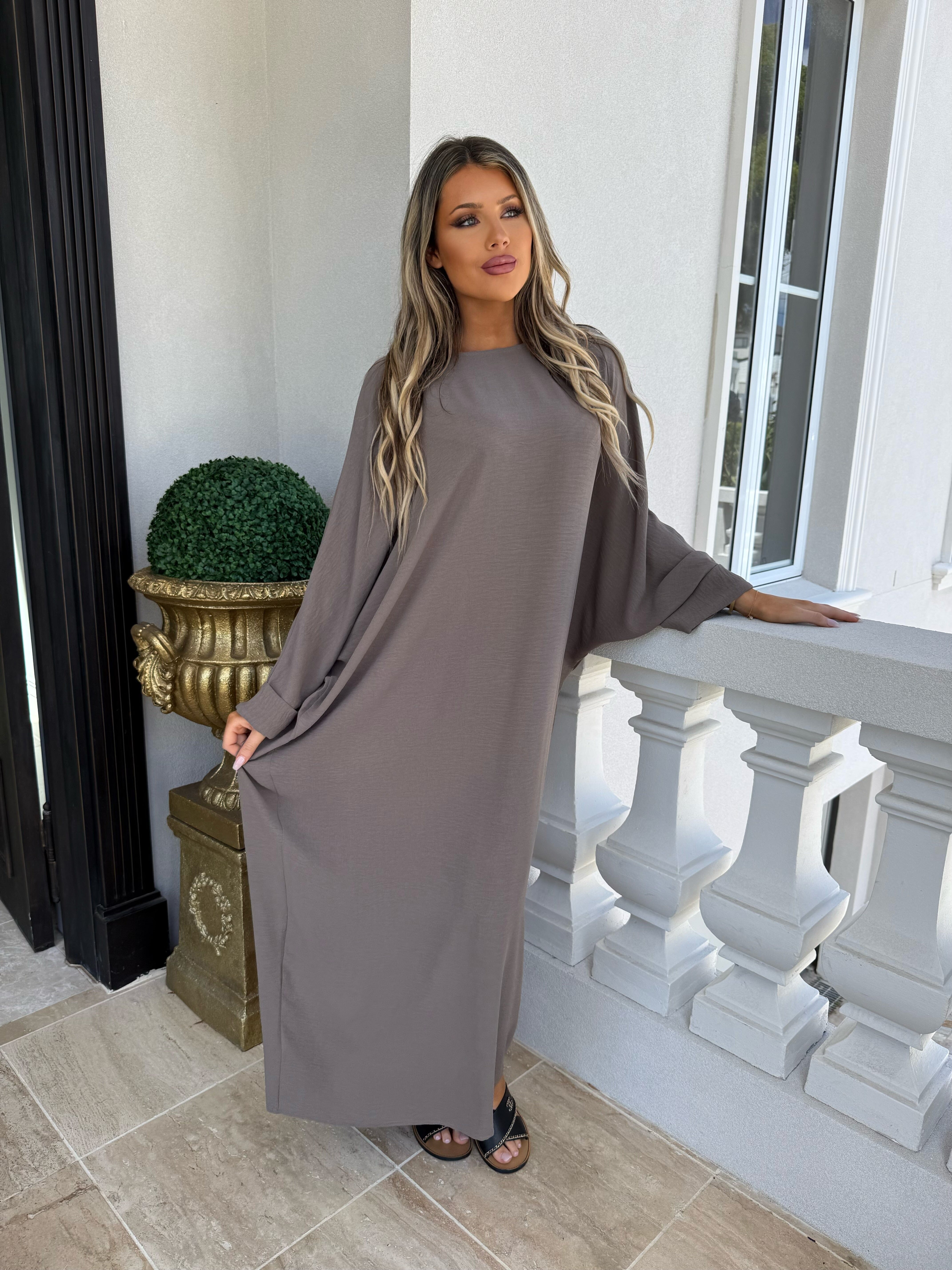 Summer Ivy Abaya