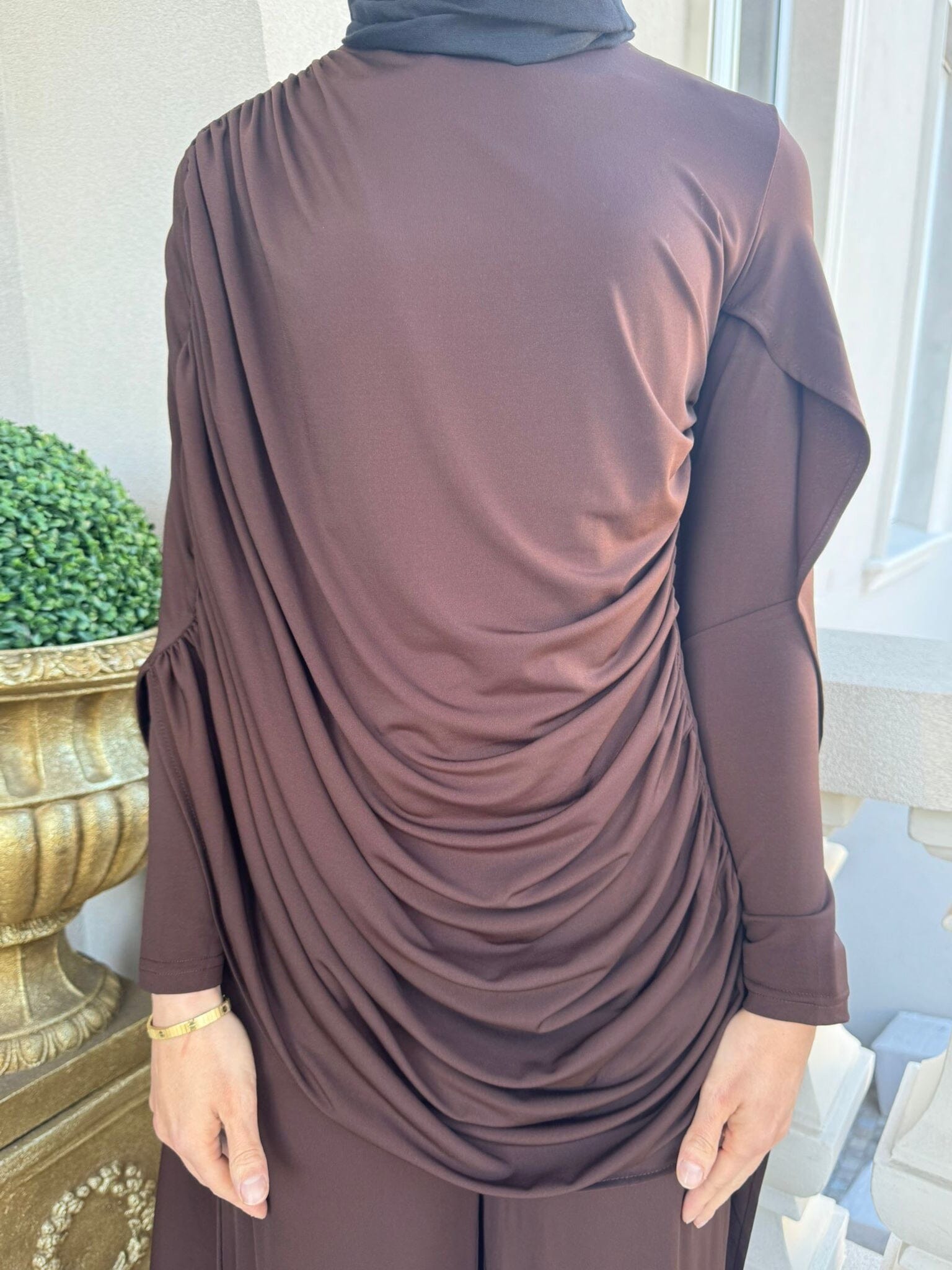 Drape 2 Piece Set