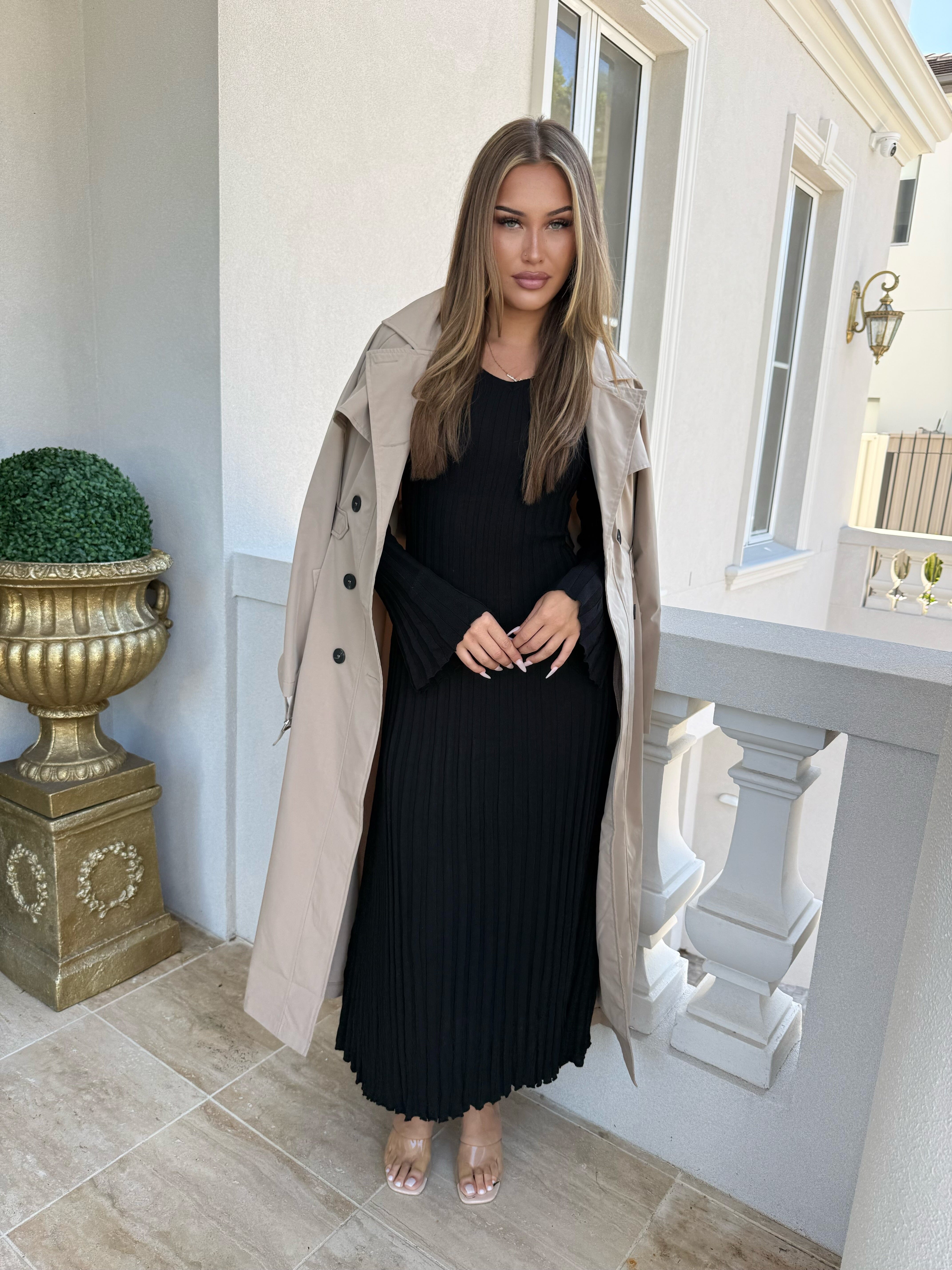 Belt Trench