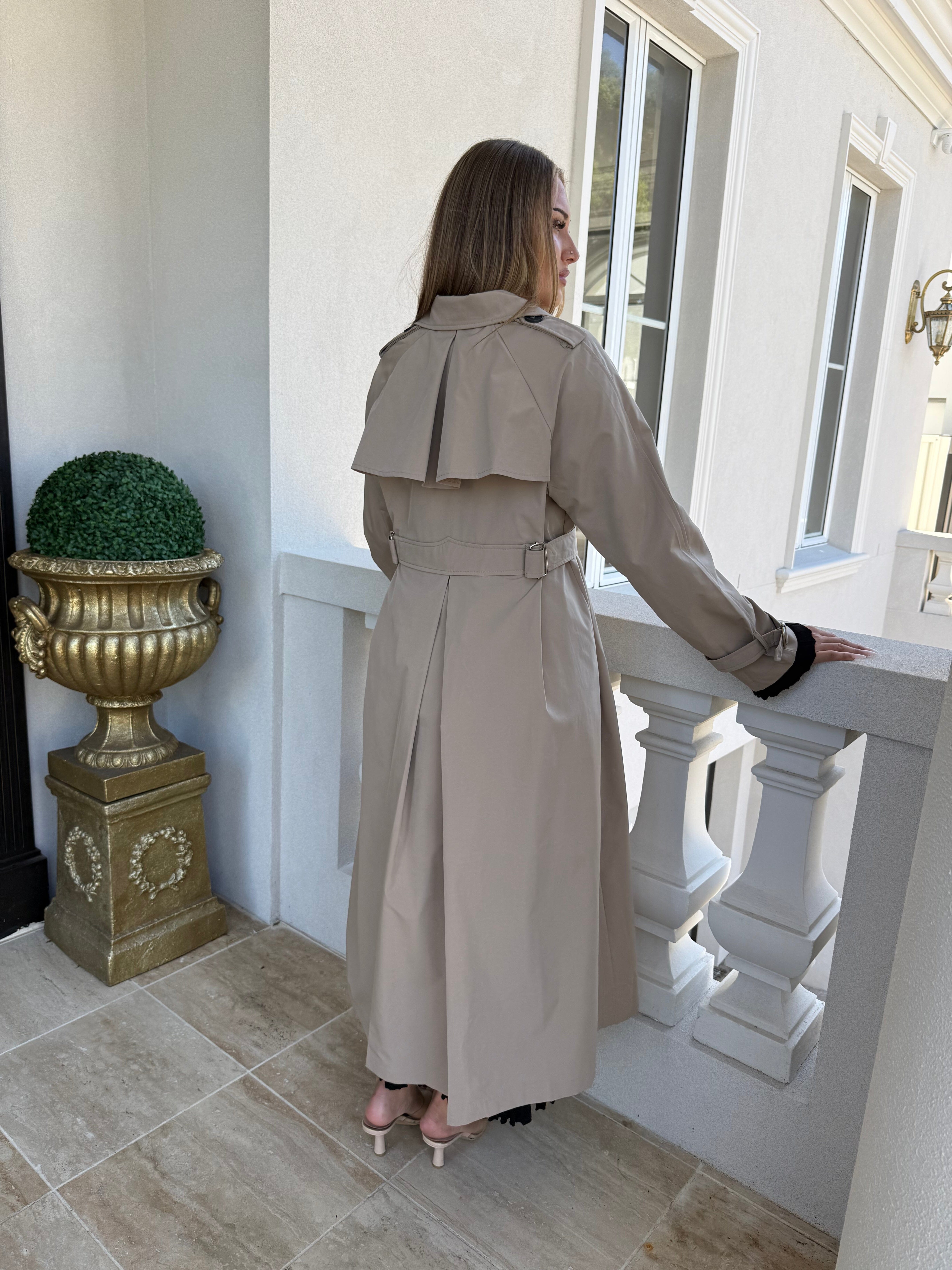 Belt Trench