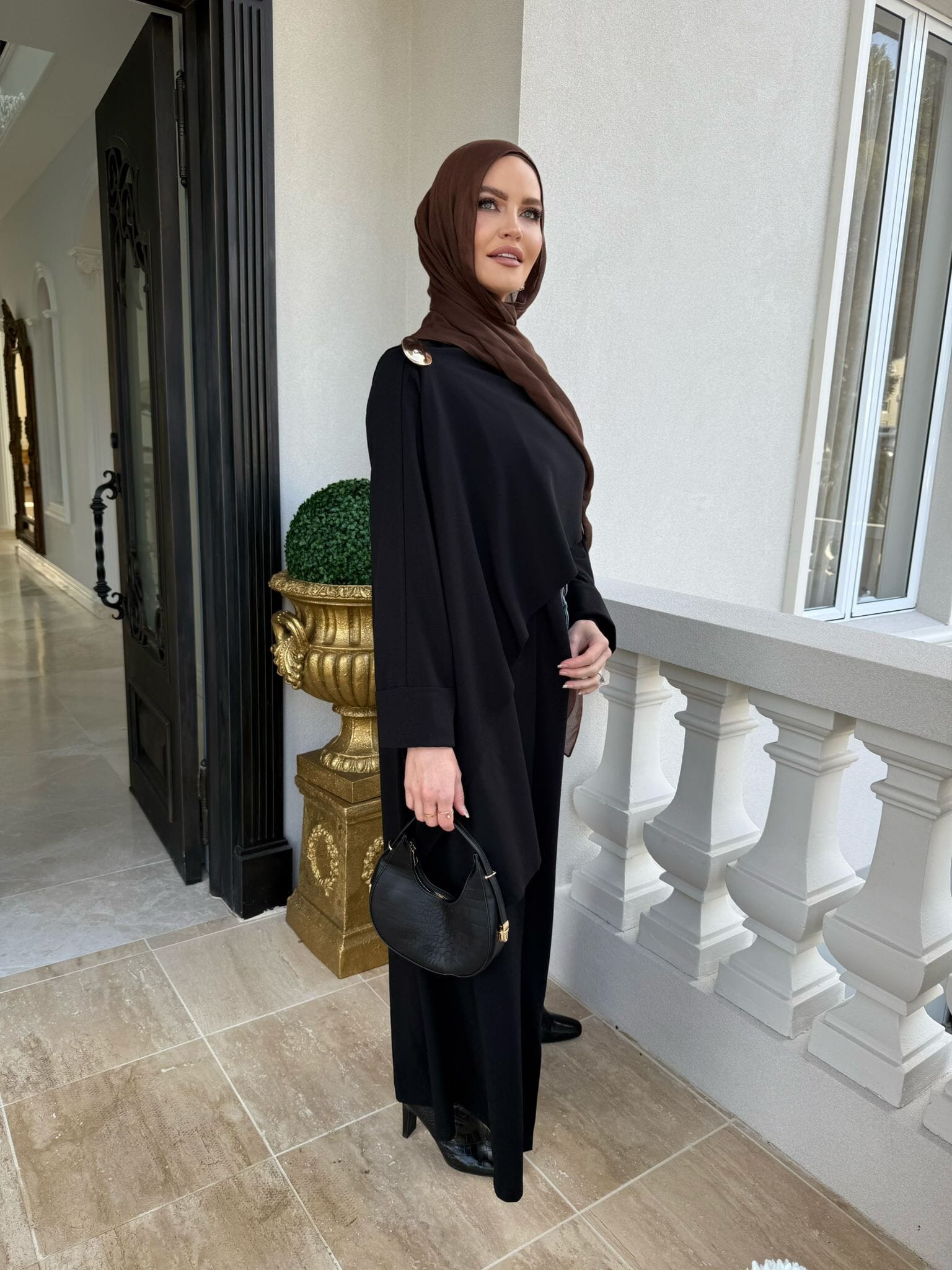 Jacket Abya