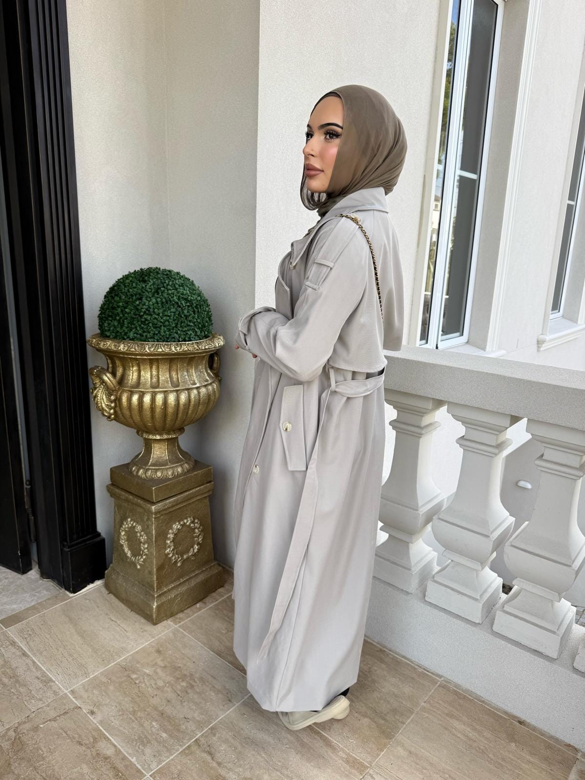 High end Maxi Trench