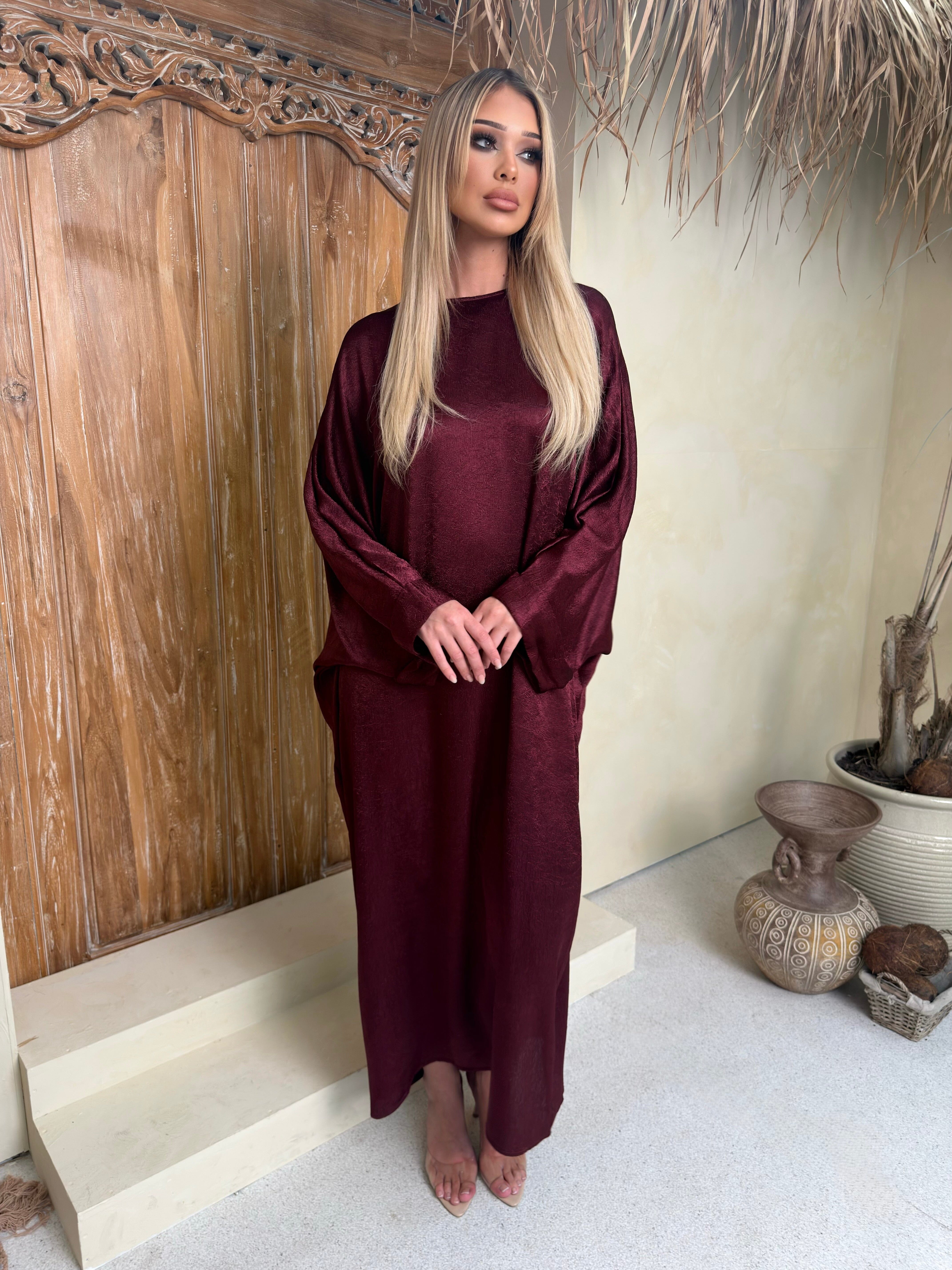 Layali Satin Abaya