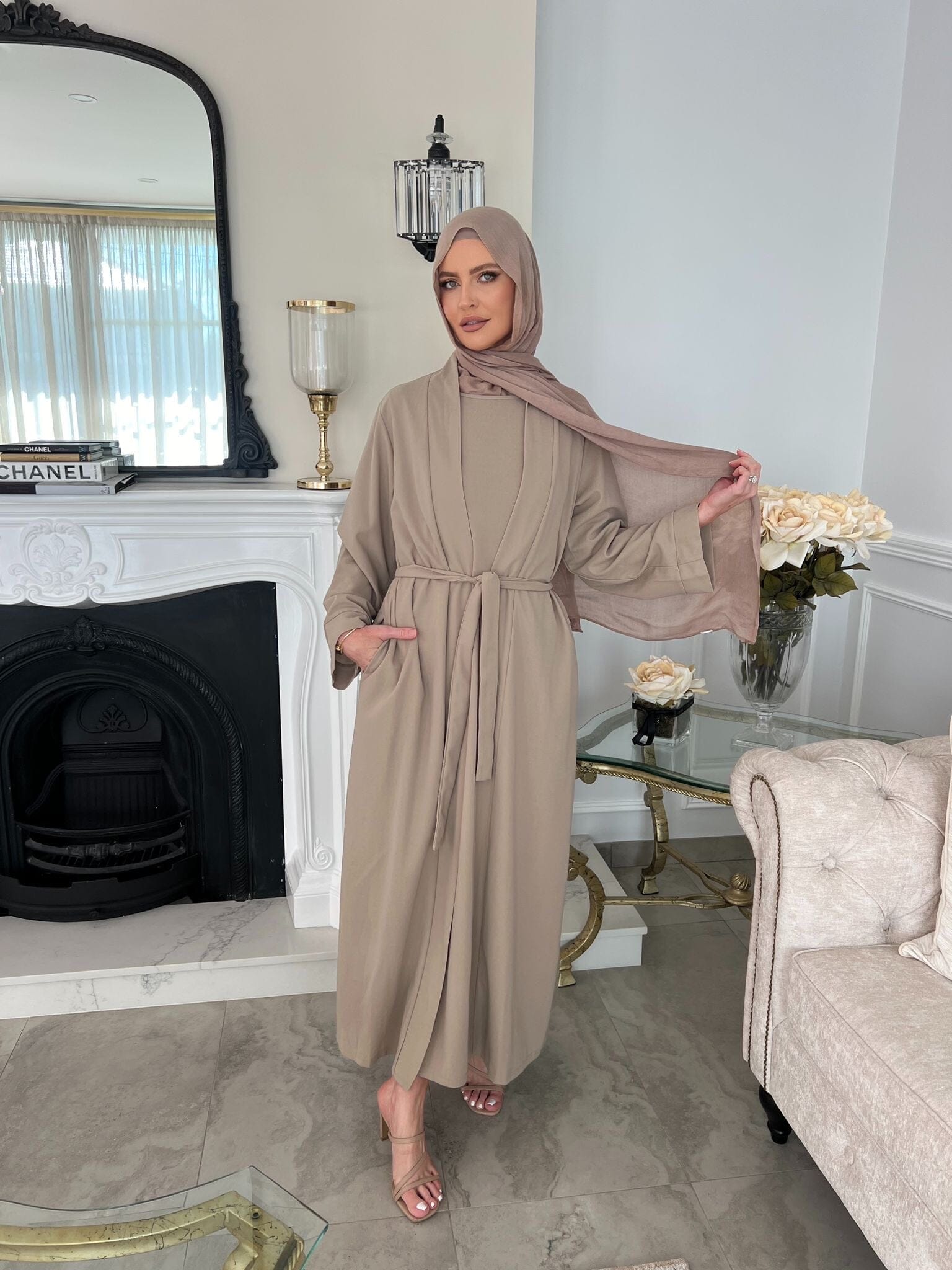 Manel Abaya Set