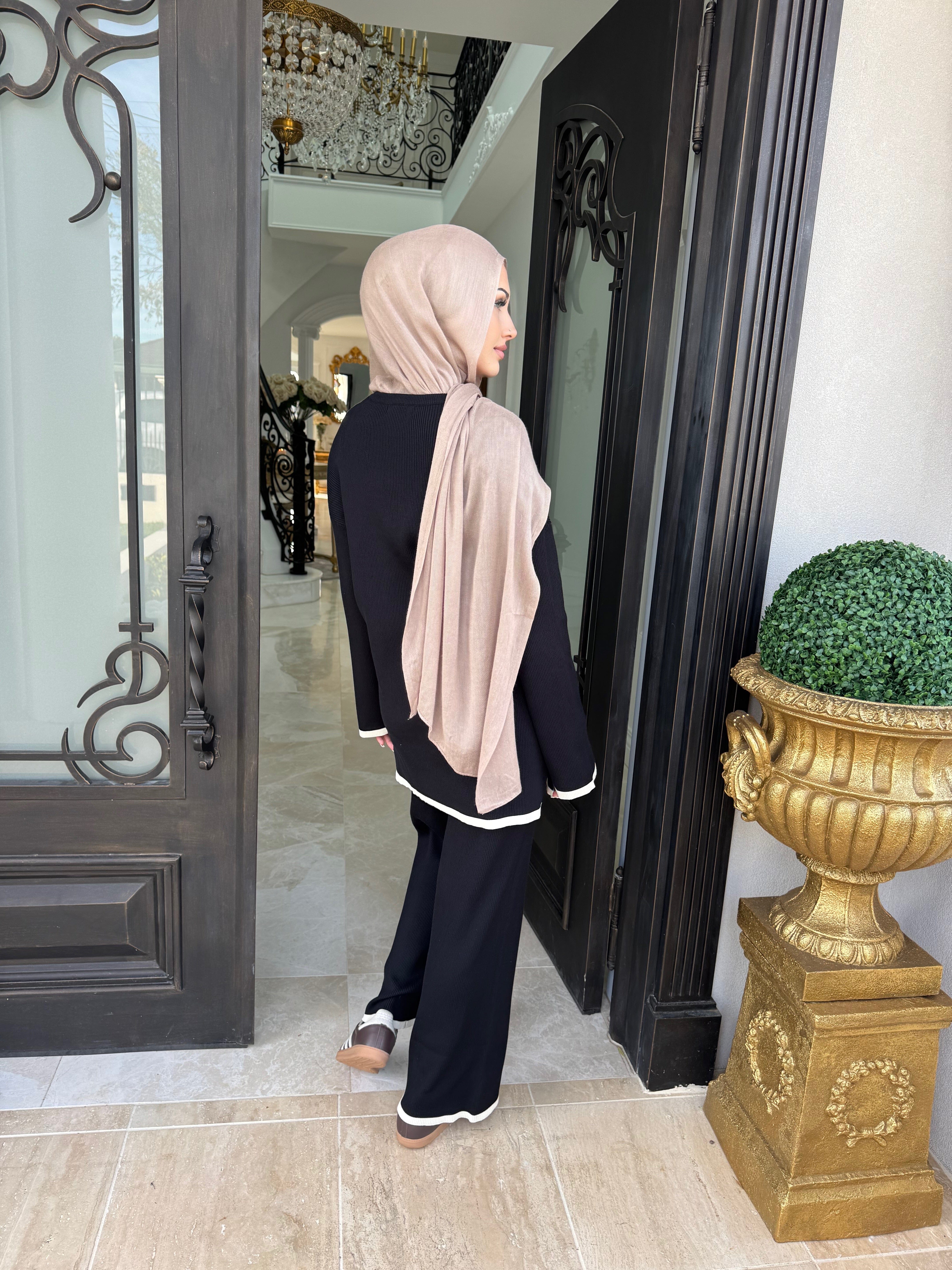 Trimmed Knit Set