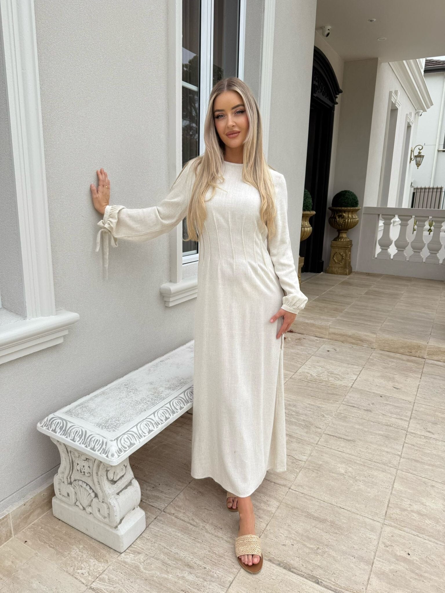 Hayaa Linen Dress