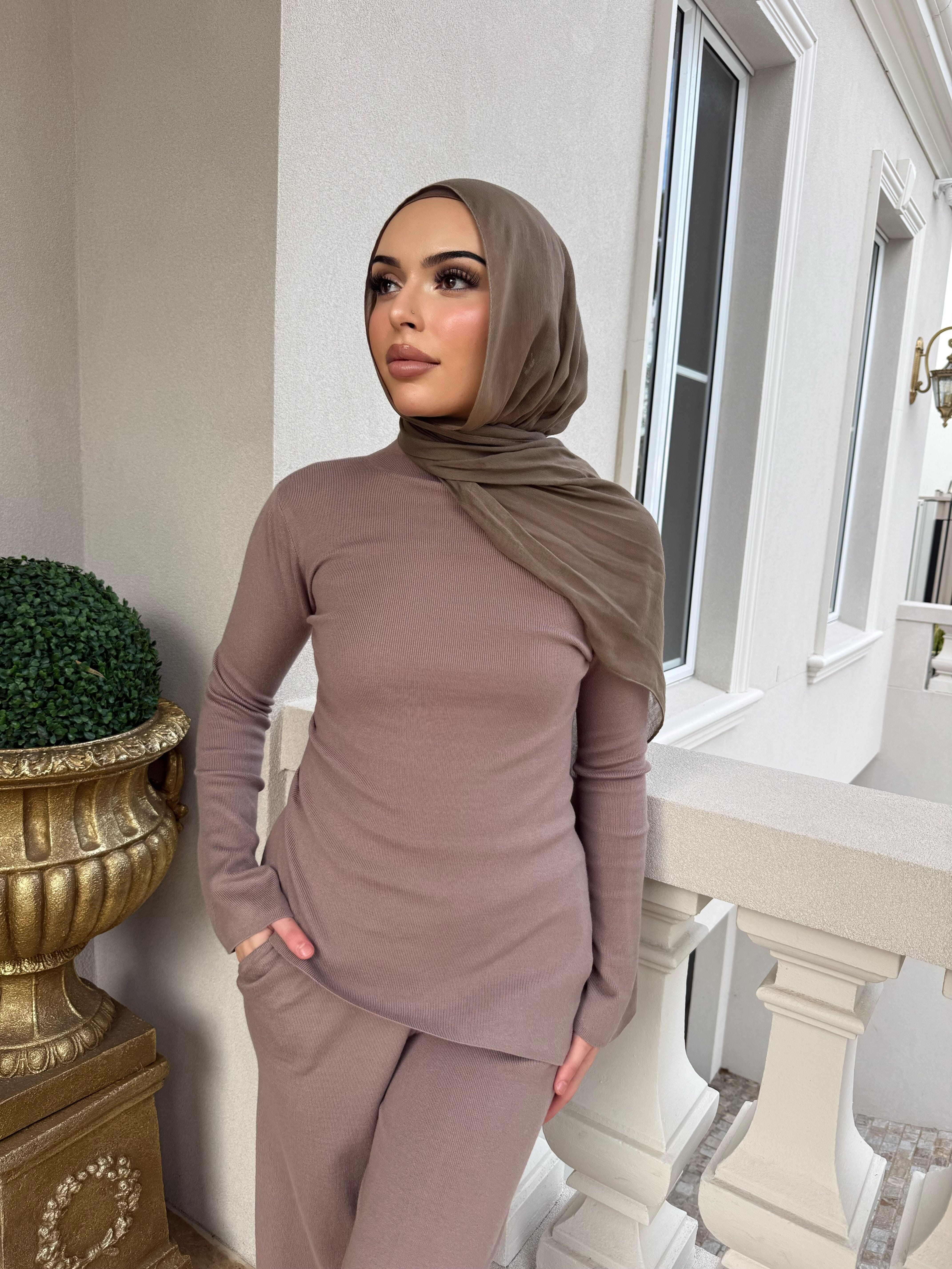 Layali Knit Set