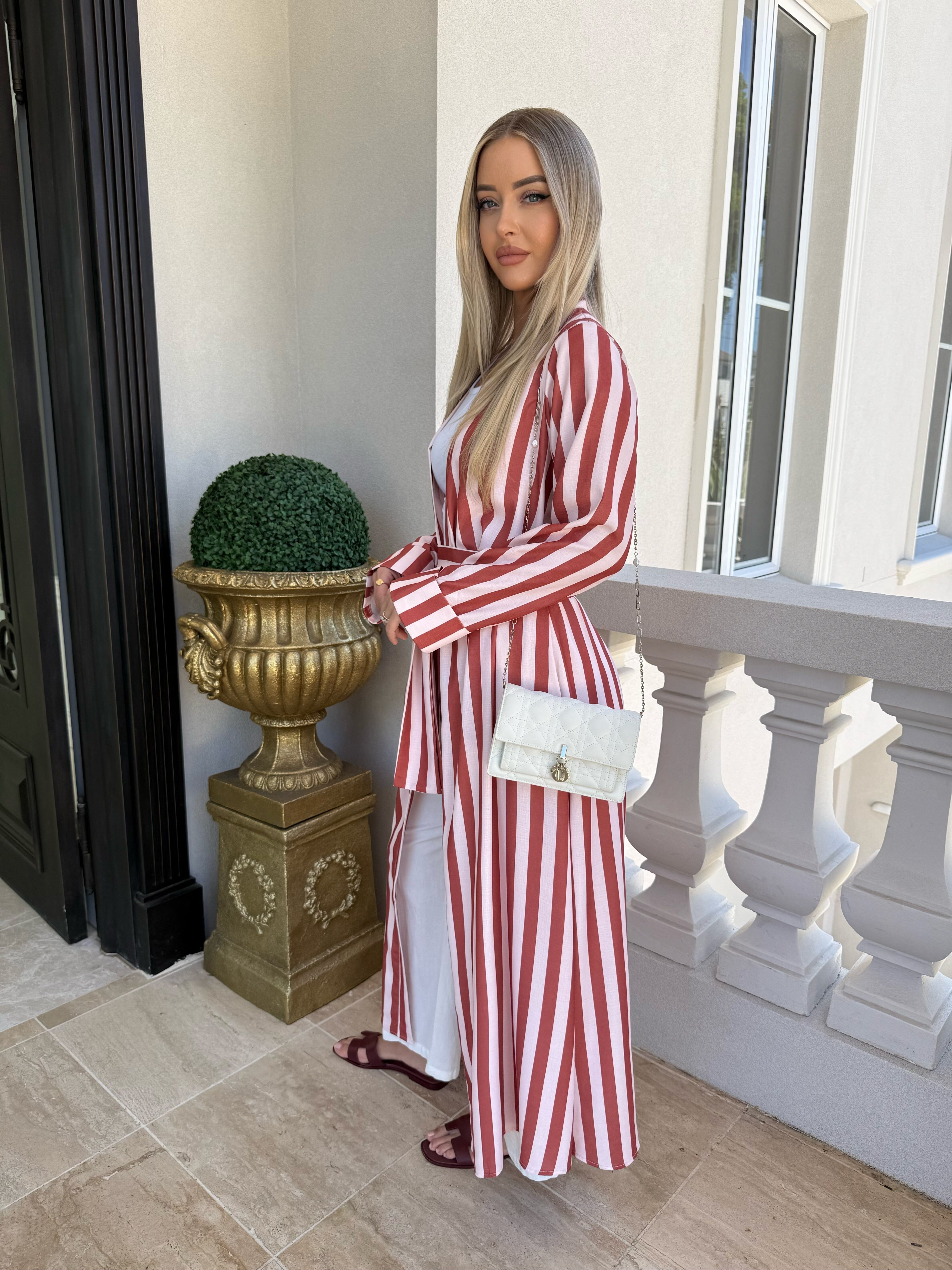 Rose Stripe Abaya