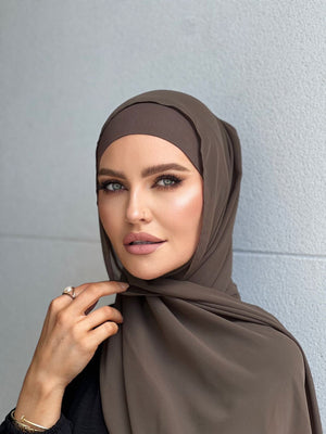 
            
                Load image into Gallery viewer, Smoke khaki Chiffon Hijab Set
            
        