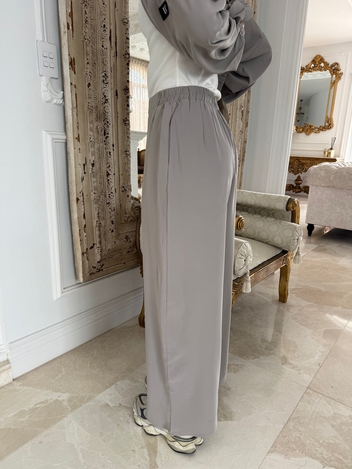 UC Tailored Set