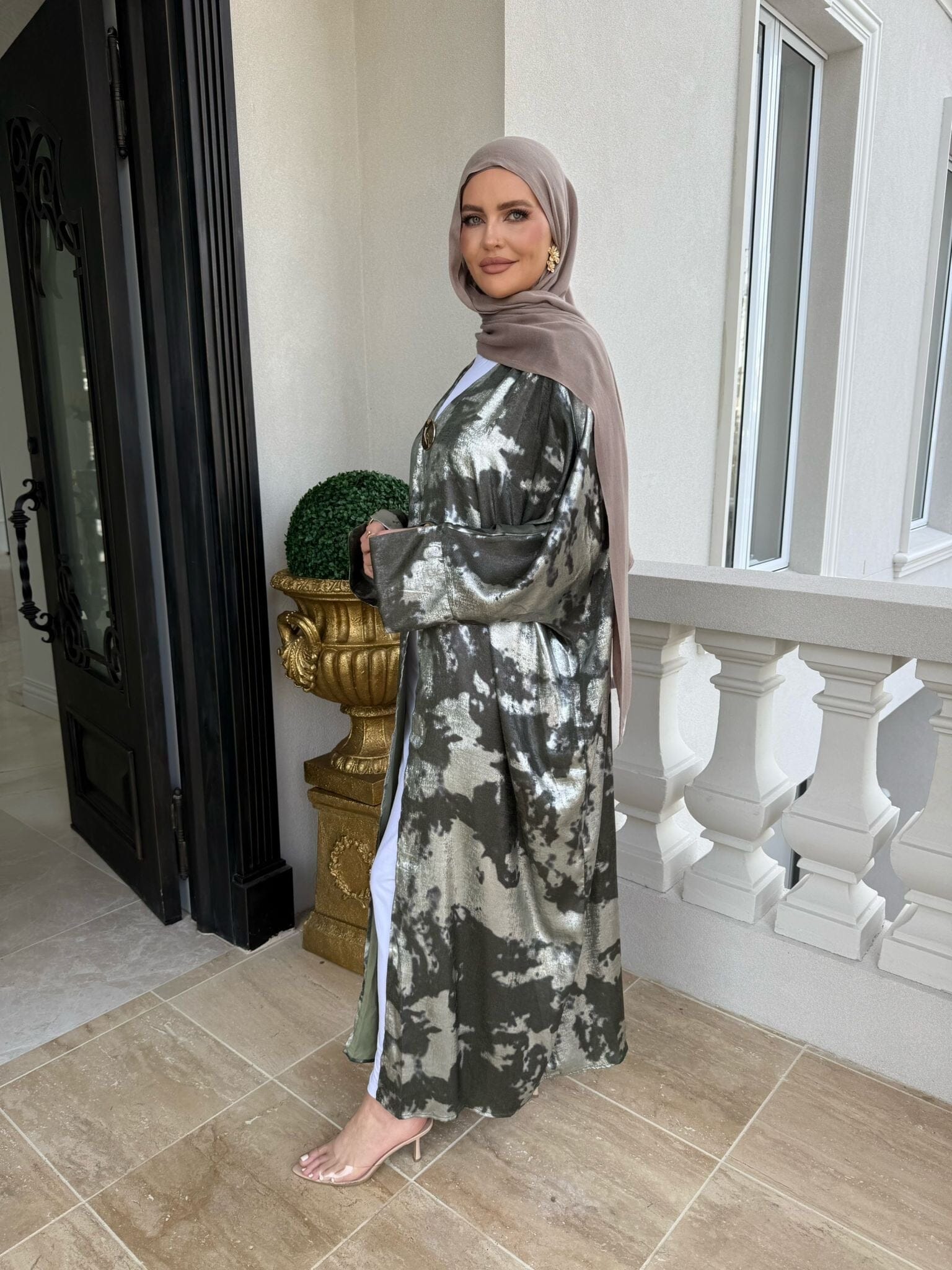 Dye Satin Abaya