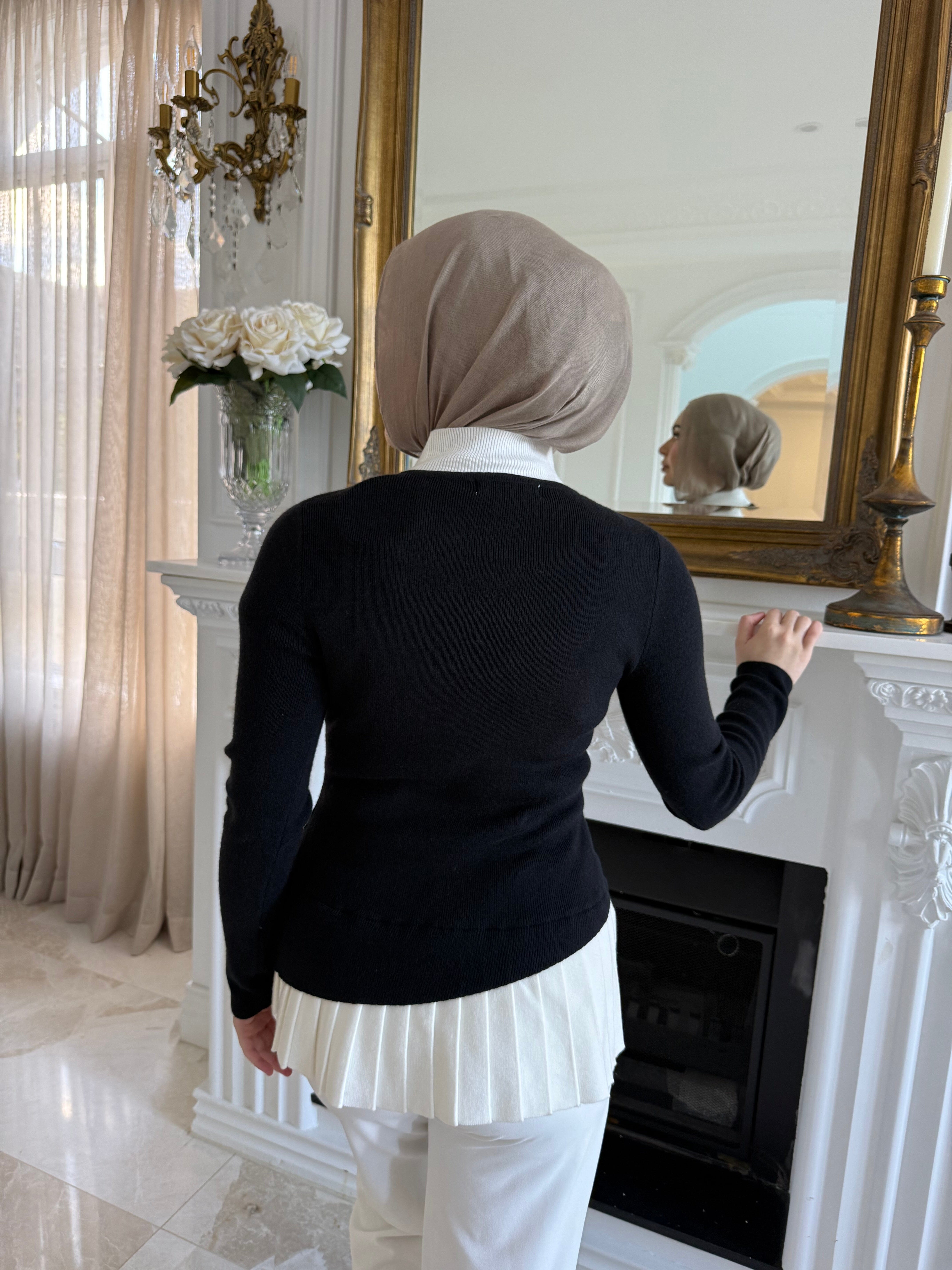 Knit Pleated Jumper
