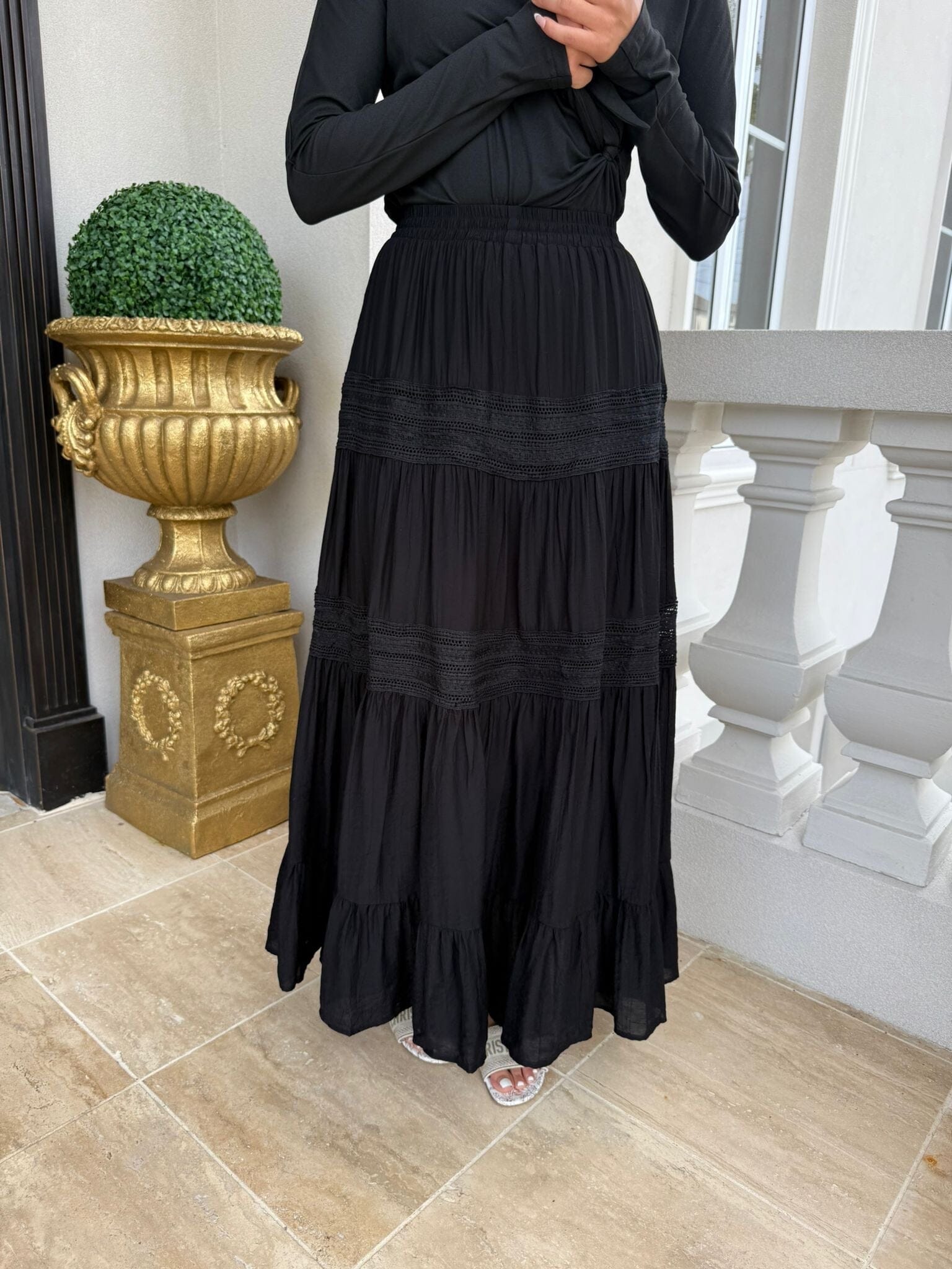 Embroidery Ruffle Skirt