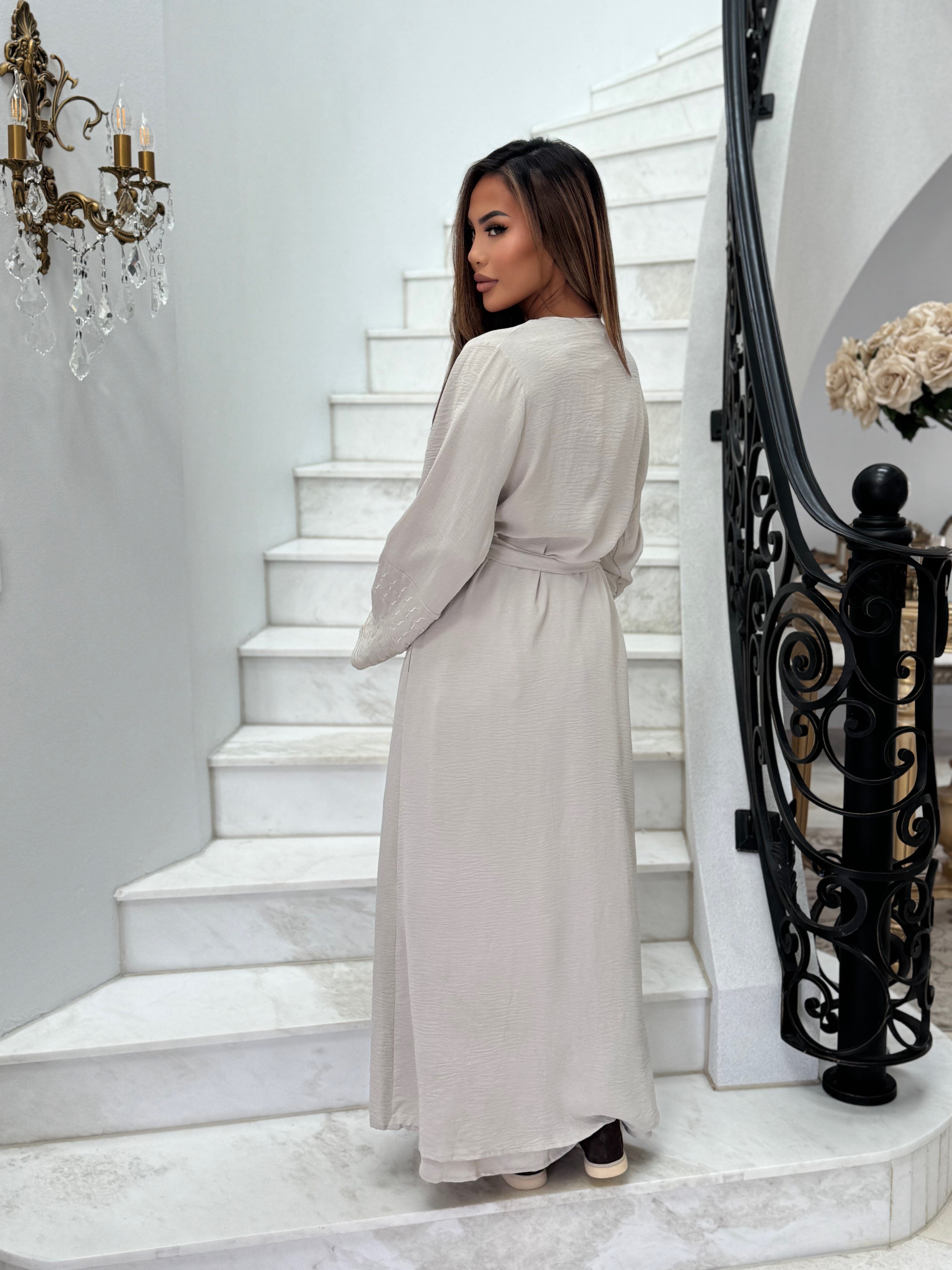 Lara Abaya Set