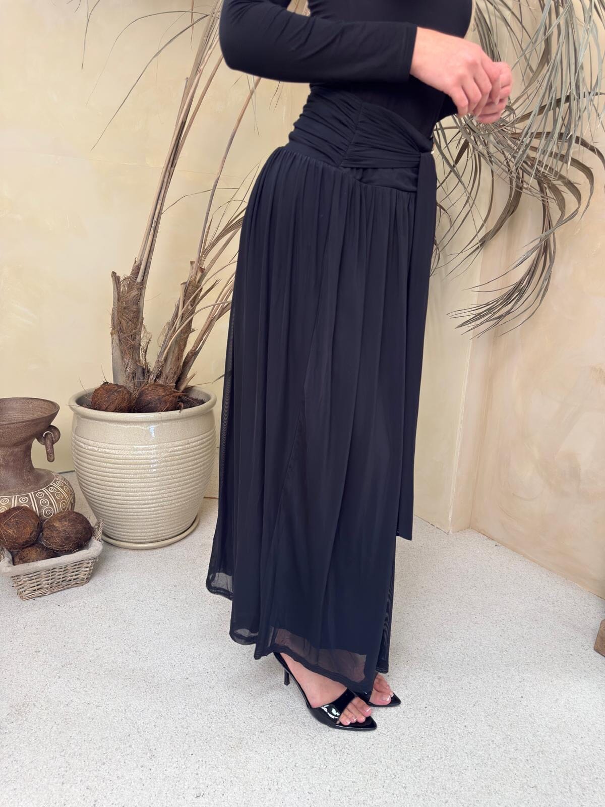Layali Mesh Skirt