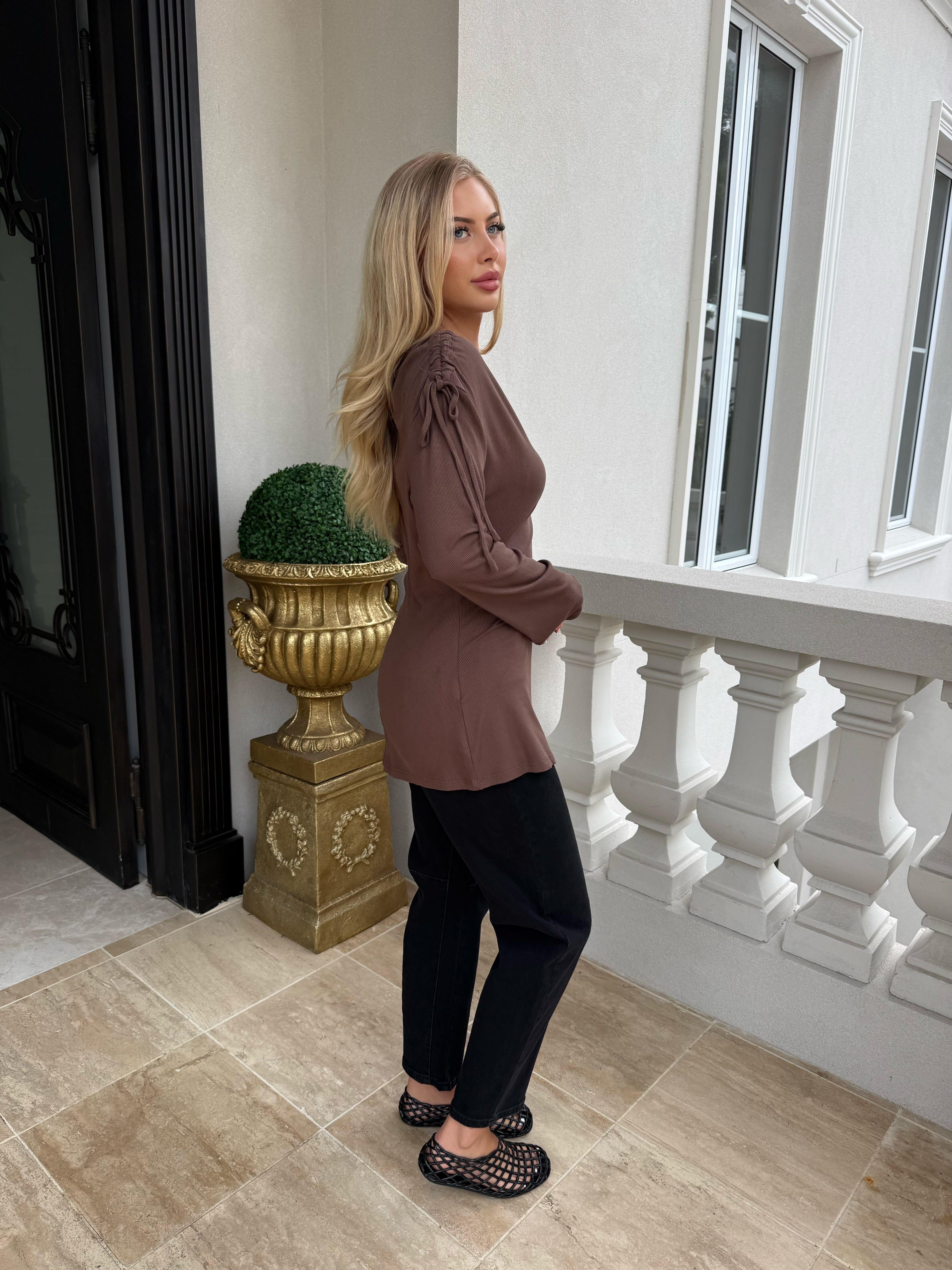 Ribbed Gathered Top
