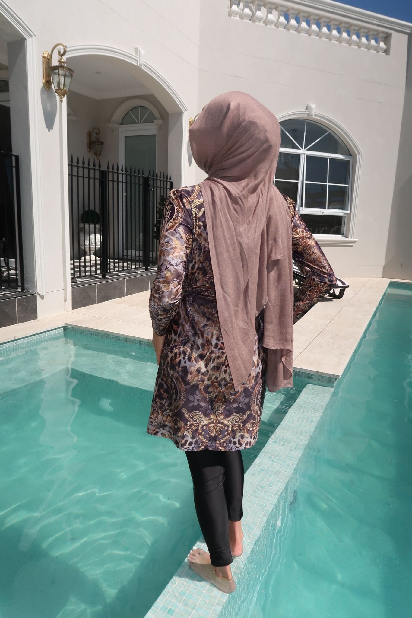 Warm Resort Twilight Tunic