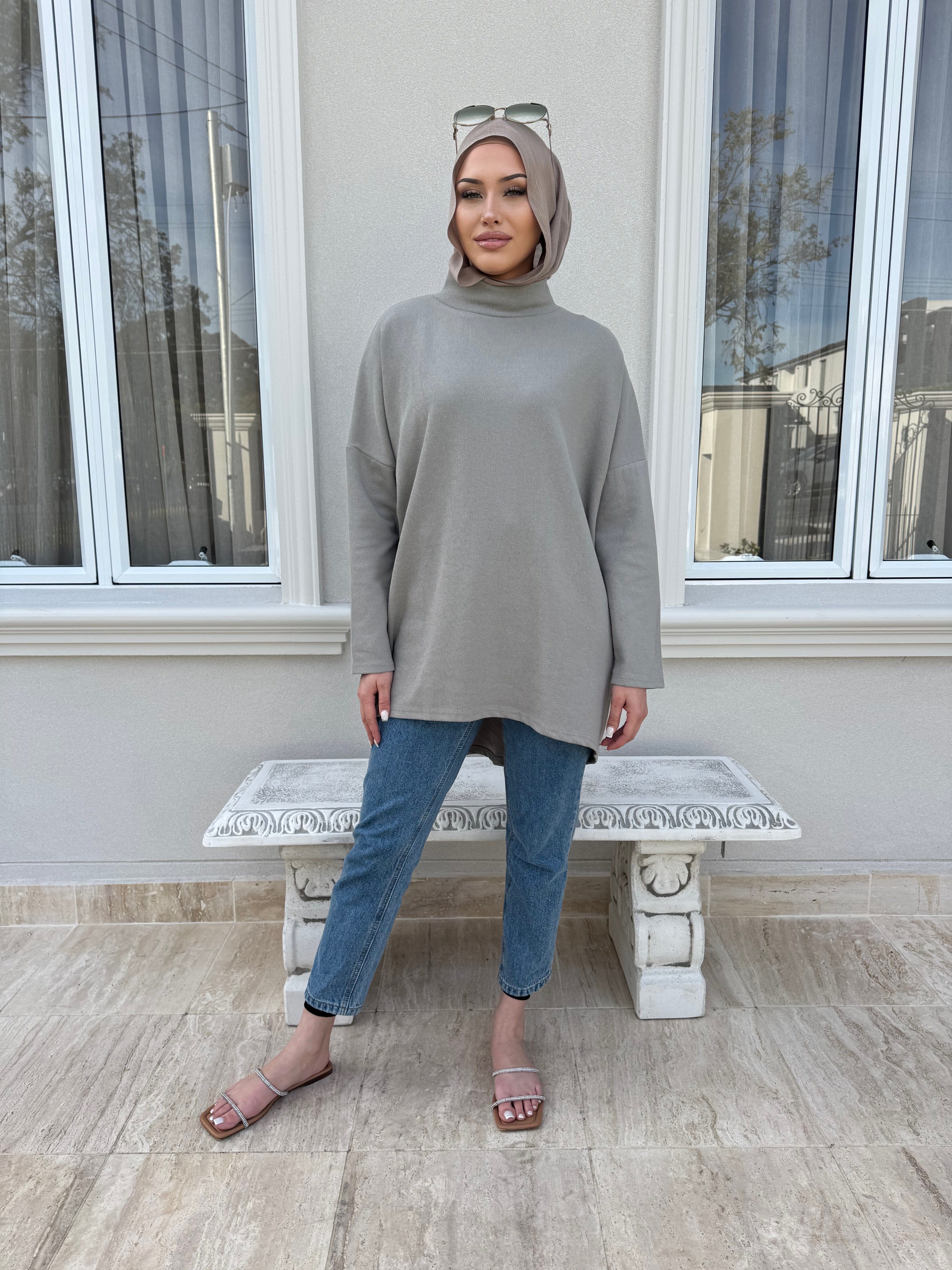Ribbed High low jumper